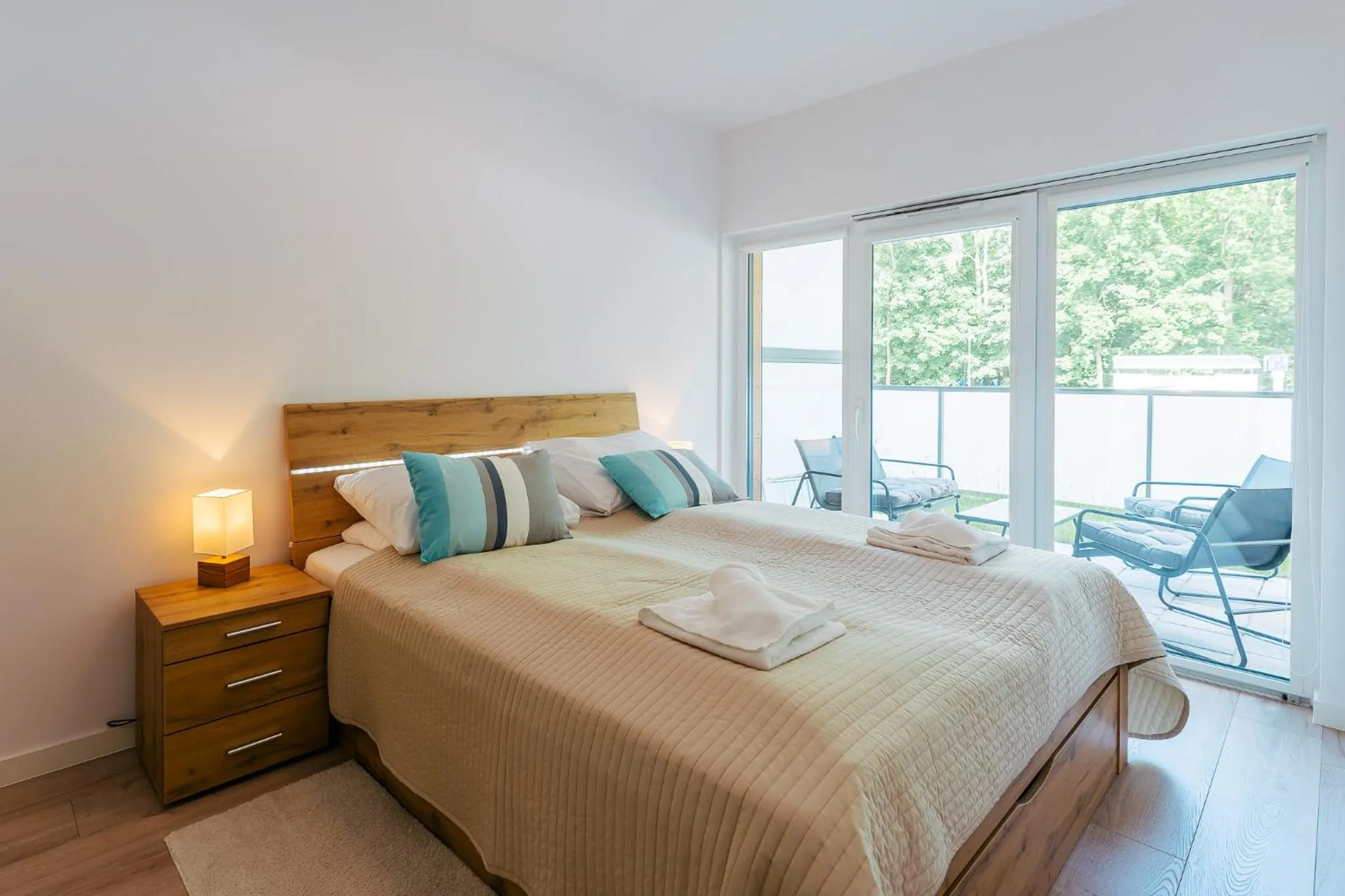 Bed in Ustronie Apartments 20 m do plaży