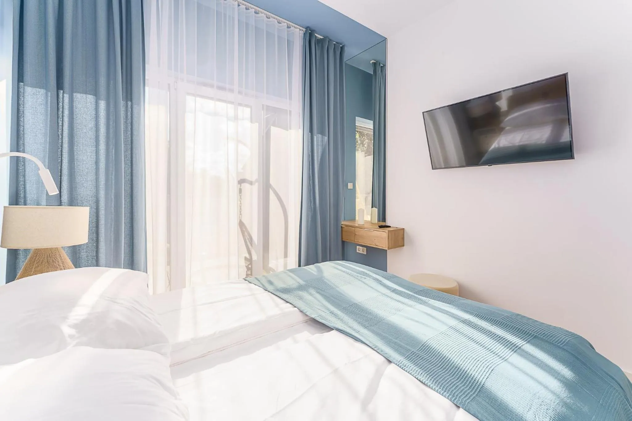 Bed in Ustronie Apartments 20 m do plaży