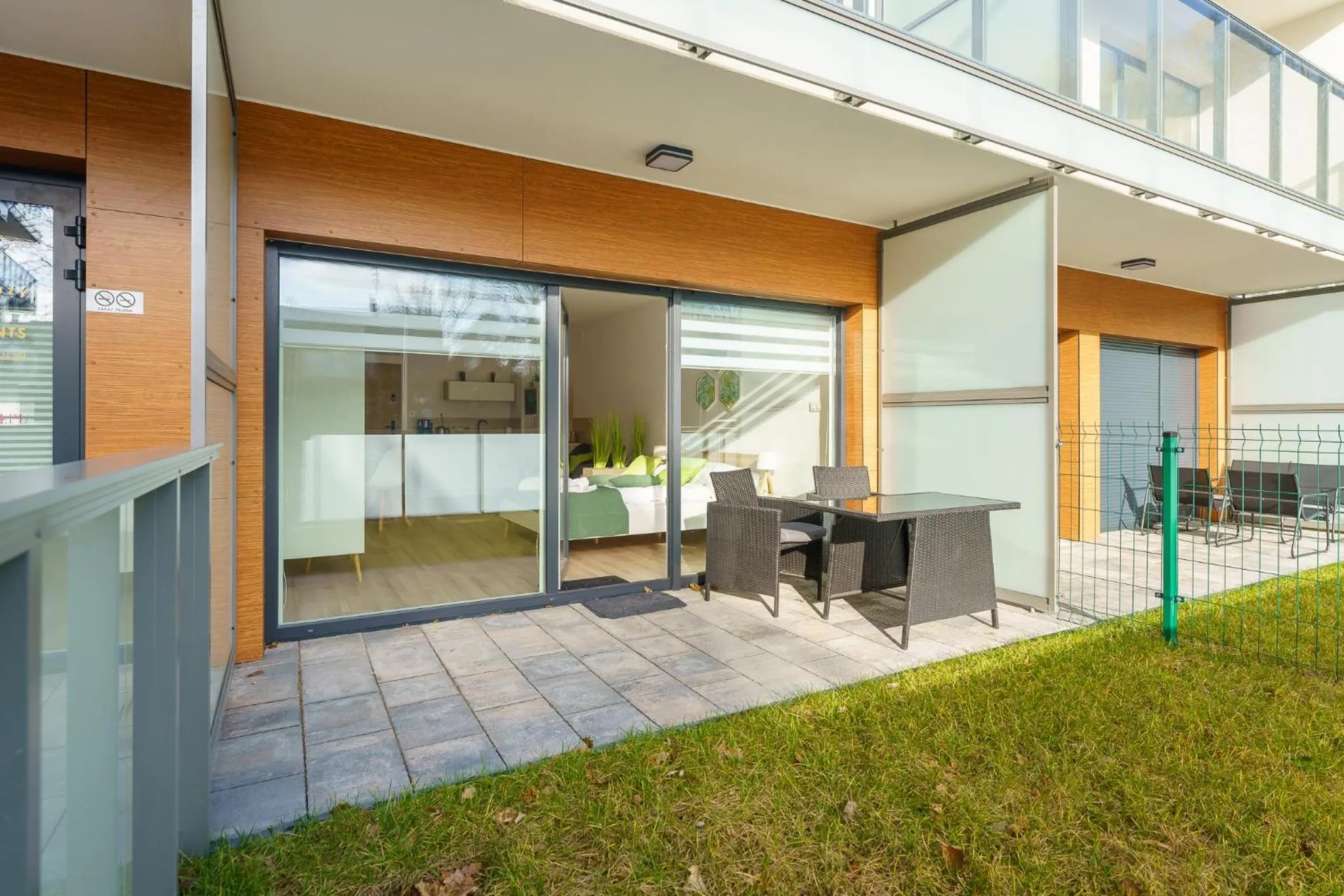 Patio in Ustronie Apartments 20 m do plaży