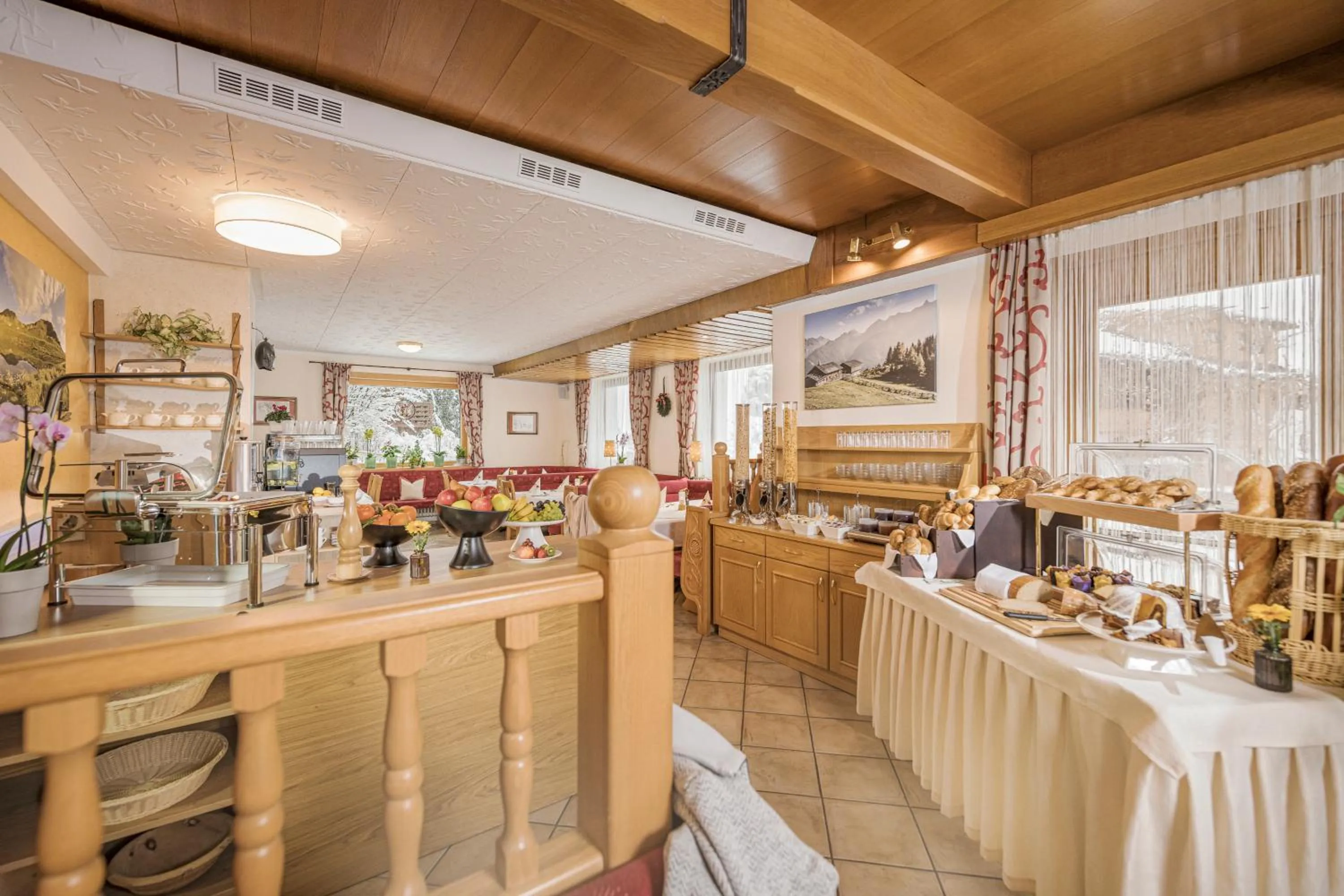 Lounge or bar in Hotel Finkenbergerhof