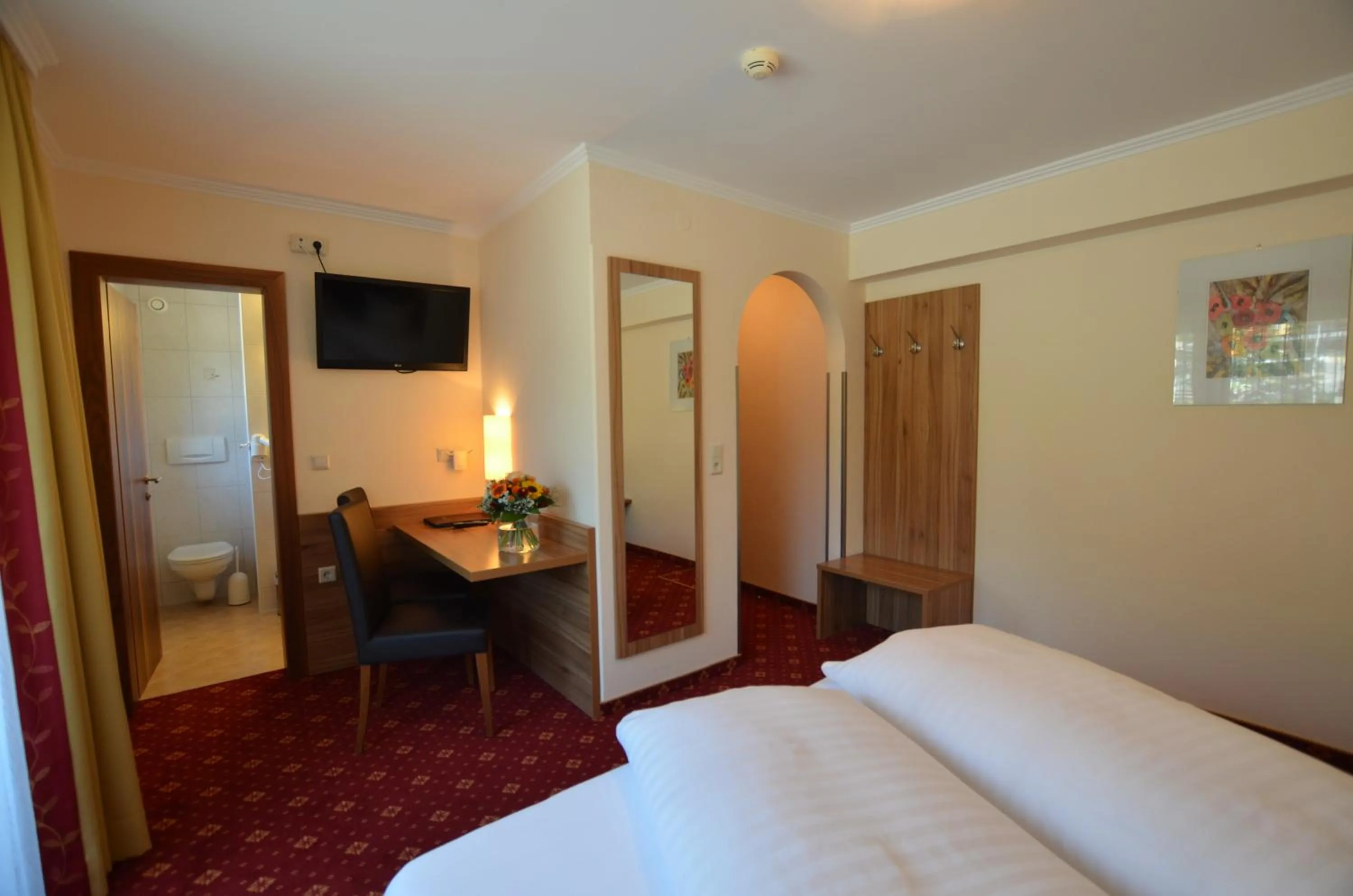 Photo of the whole room, Bed in Hotel Finkenbergerhof