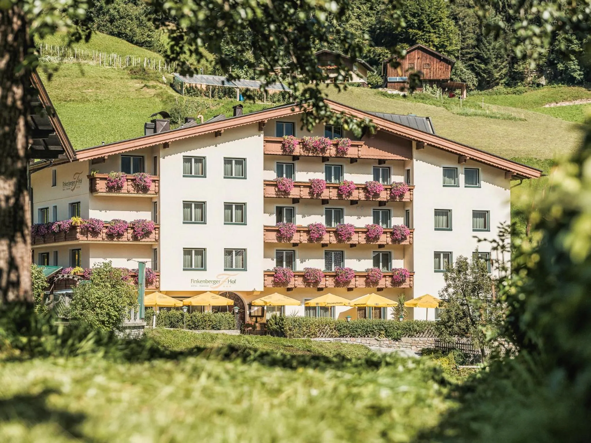 Property building in Hotel Finkenbergerhof