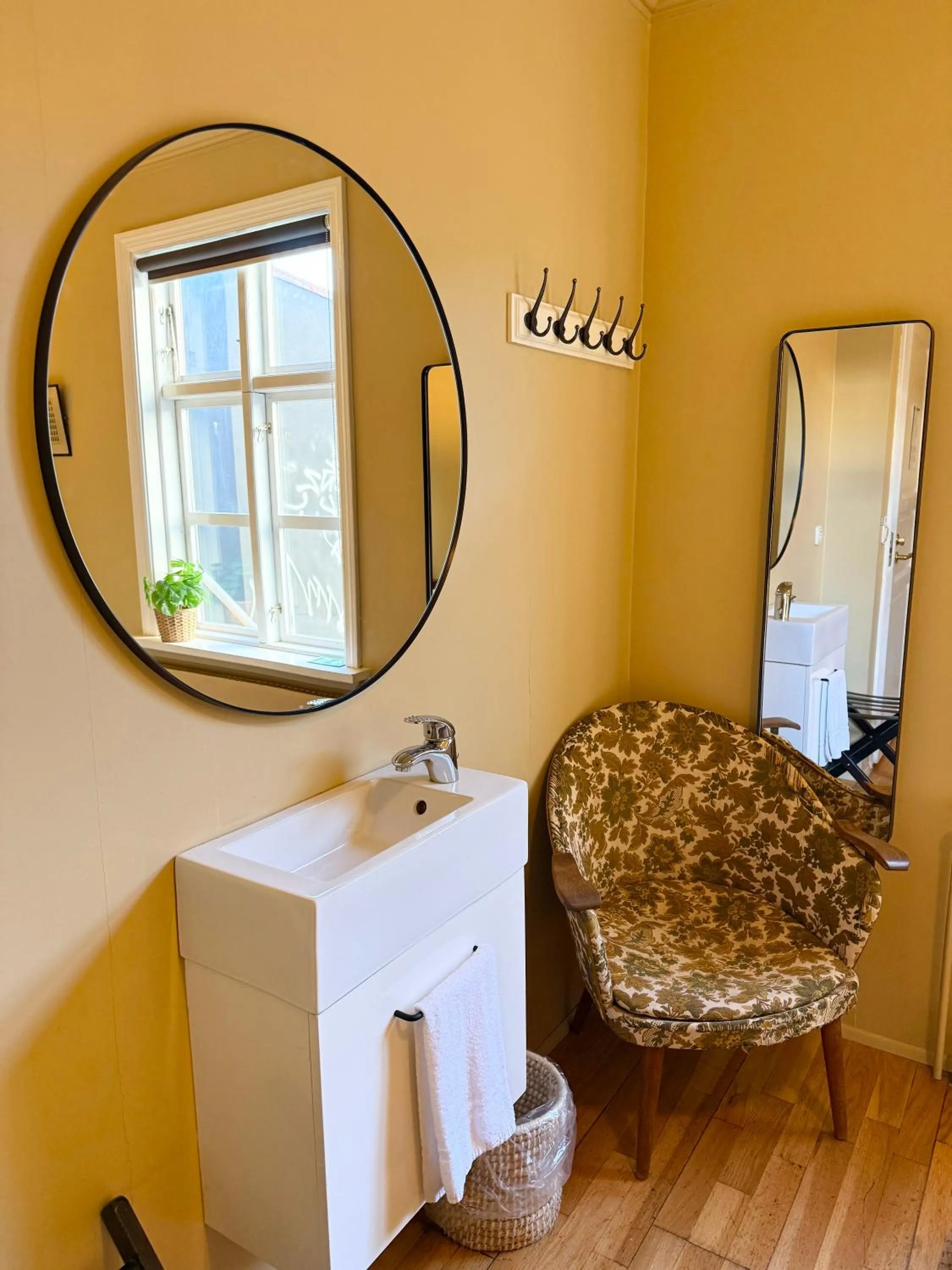 Bedroom in Grettir Guesthouse Downtown Charm