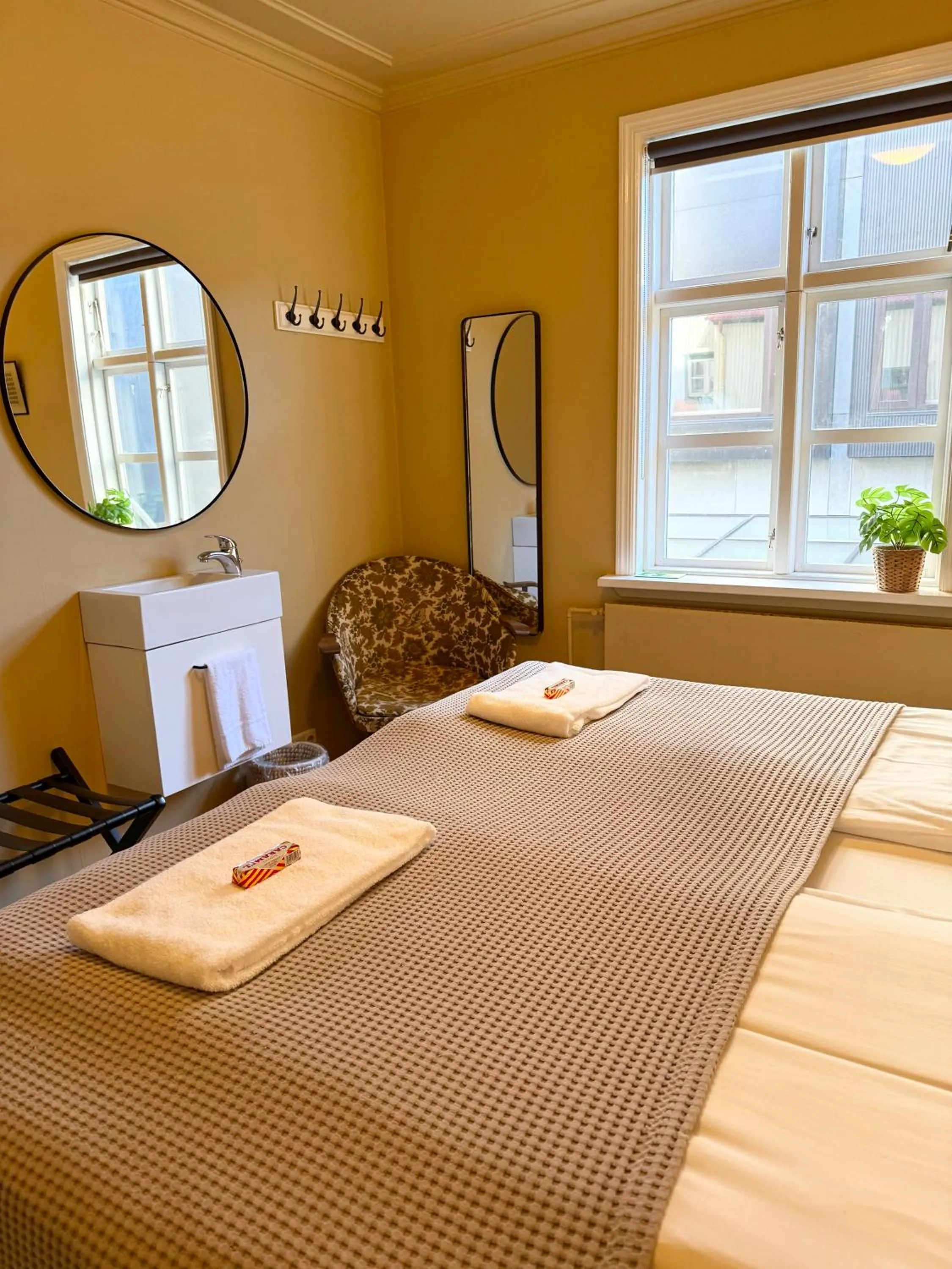 Bed in Grettir Guesthouse Downtown Charm