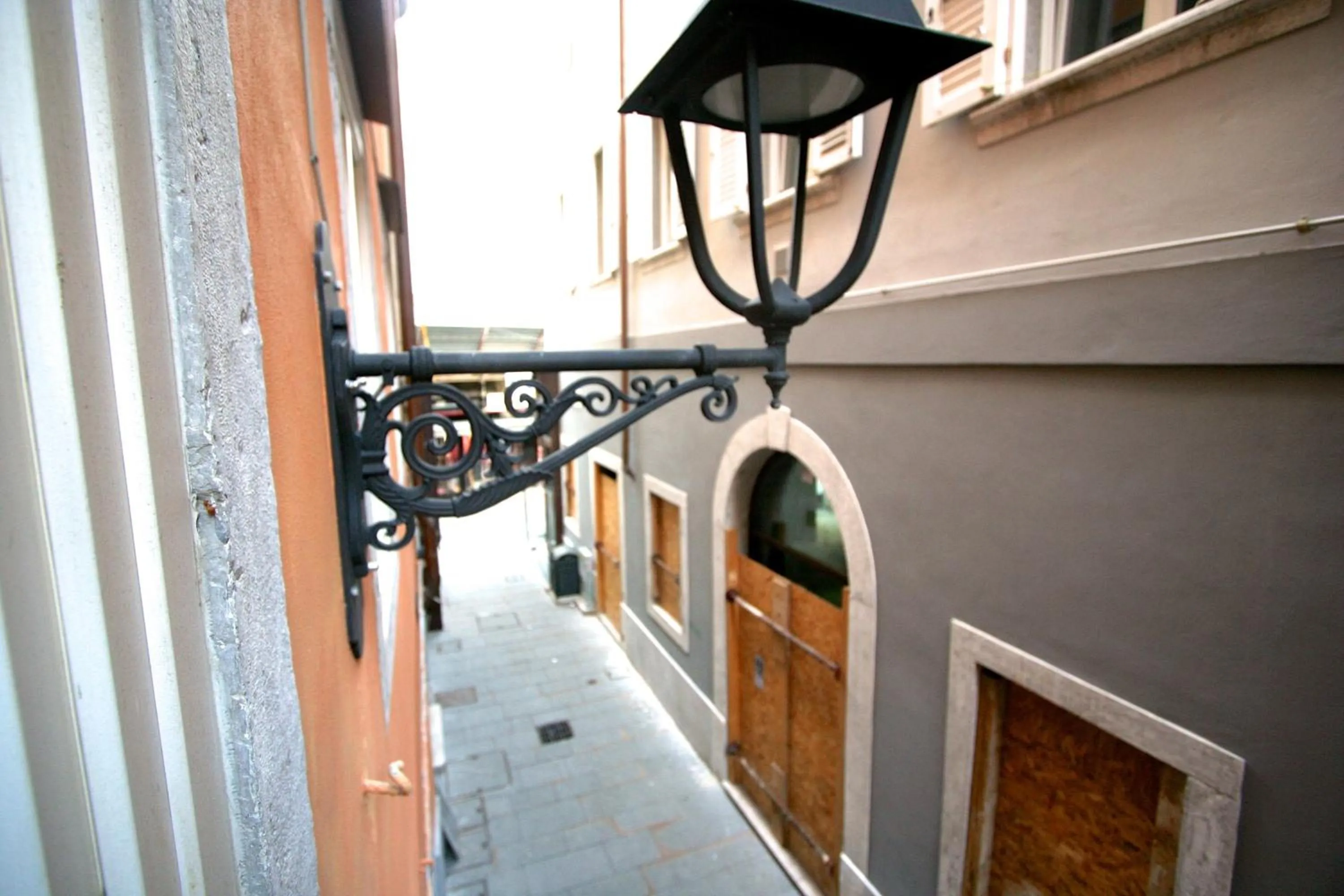 Day in Piazza Grande City Residence