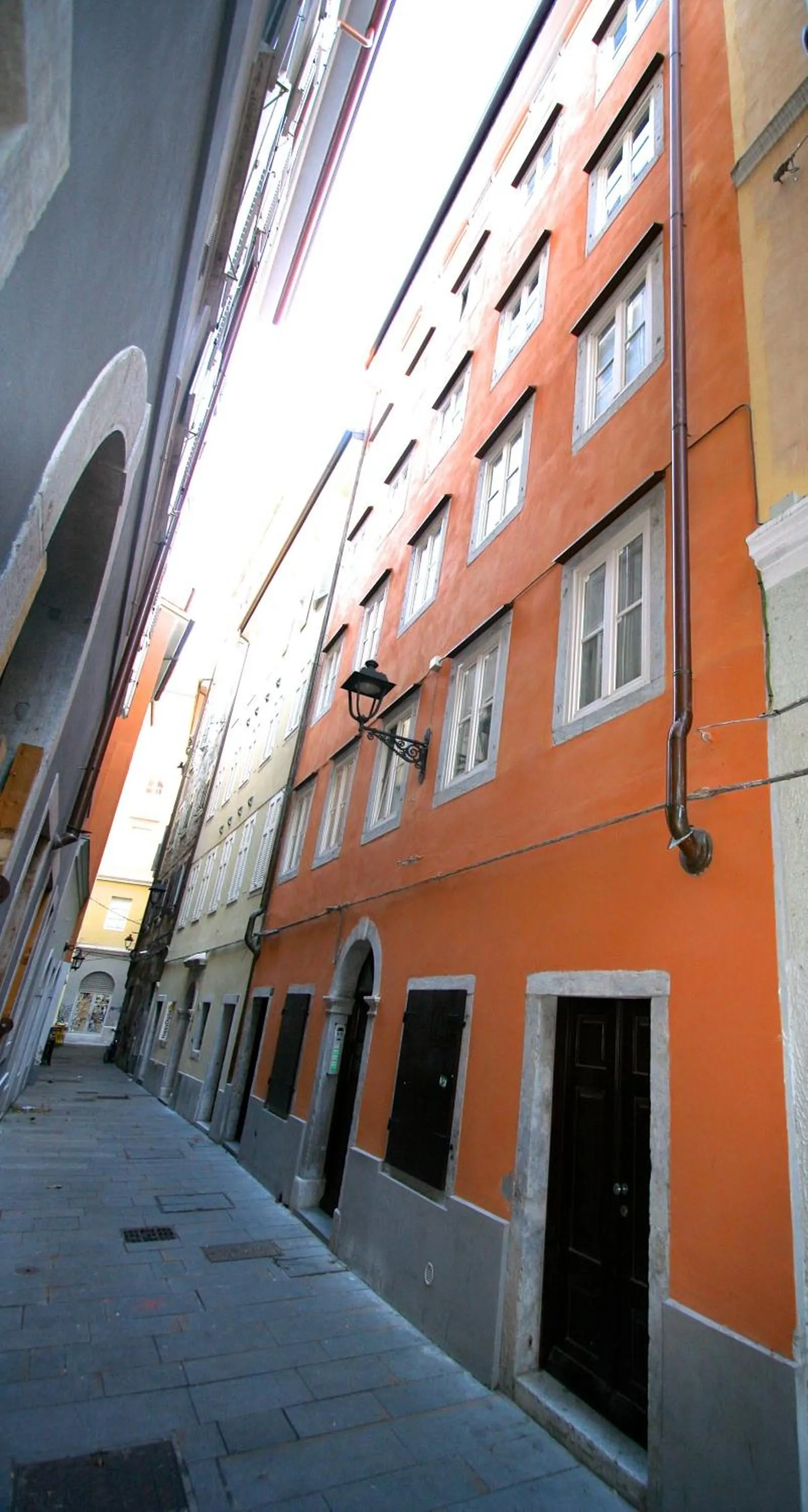Facade/entrance in Piazza Grande City Residence