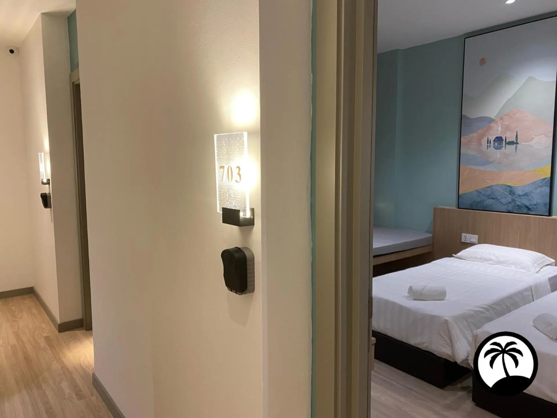 Logo/Certificate/Sign, Bed in Paradise Suite at Sutera Avenue