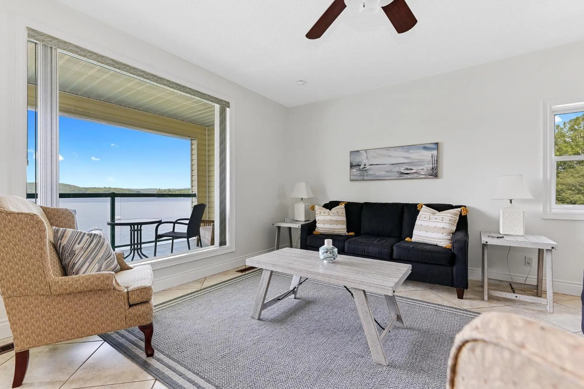 Living room in Baptiste Lake Lodge