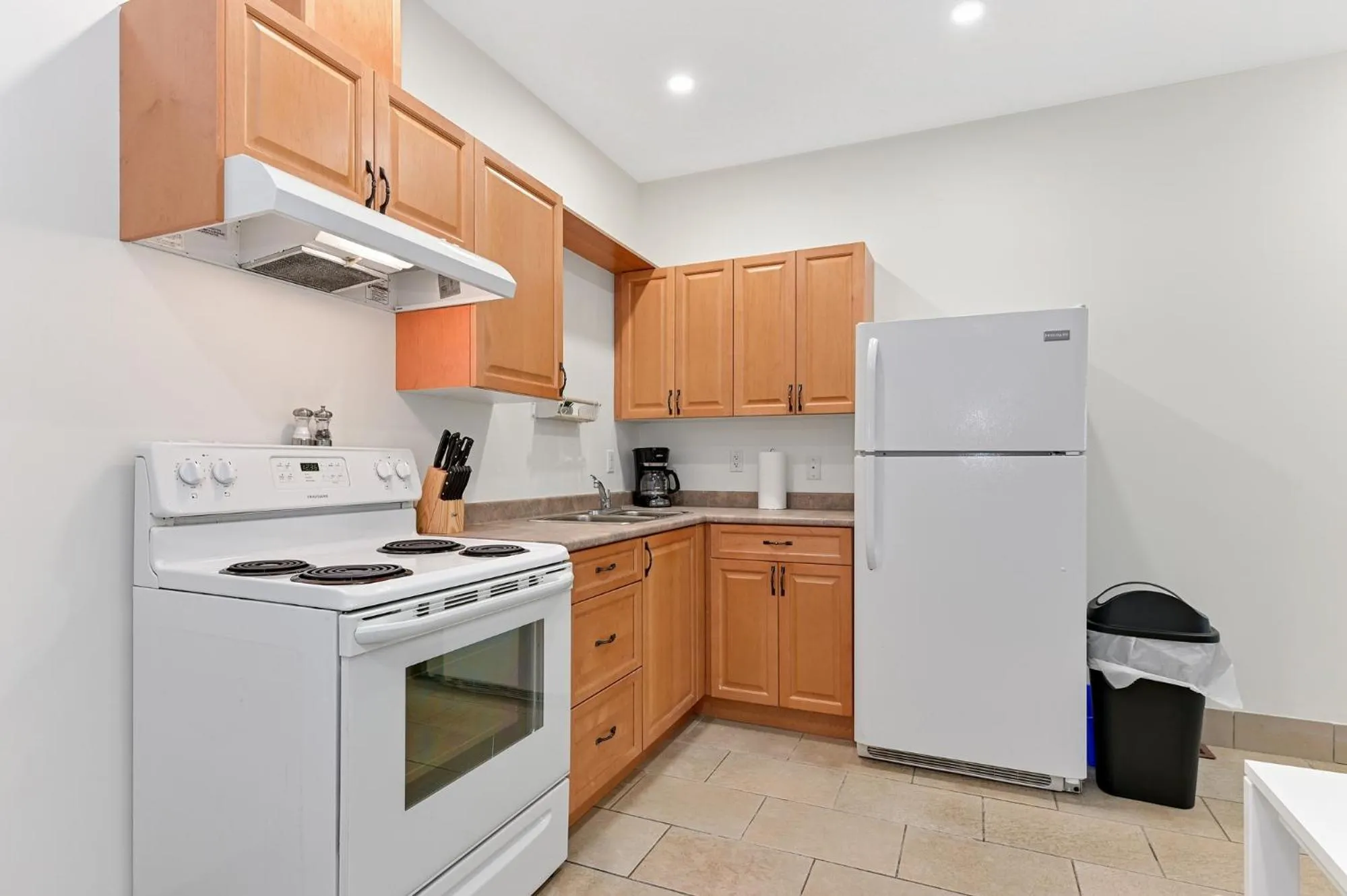 Kitchen or kitchenette in Baptiste Lake Lodge
