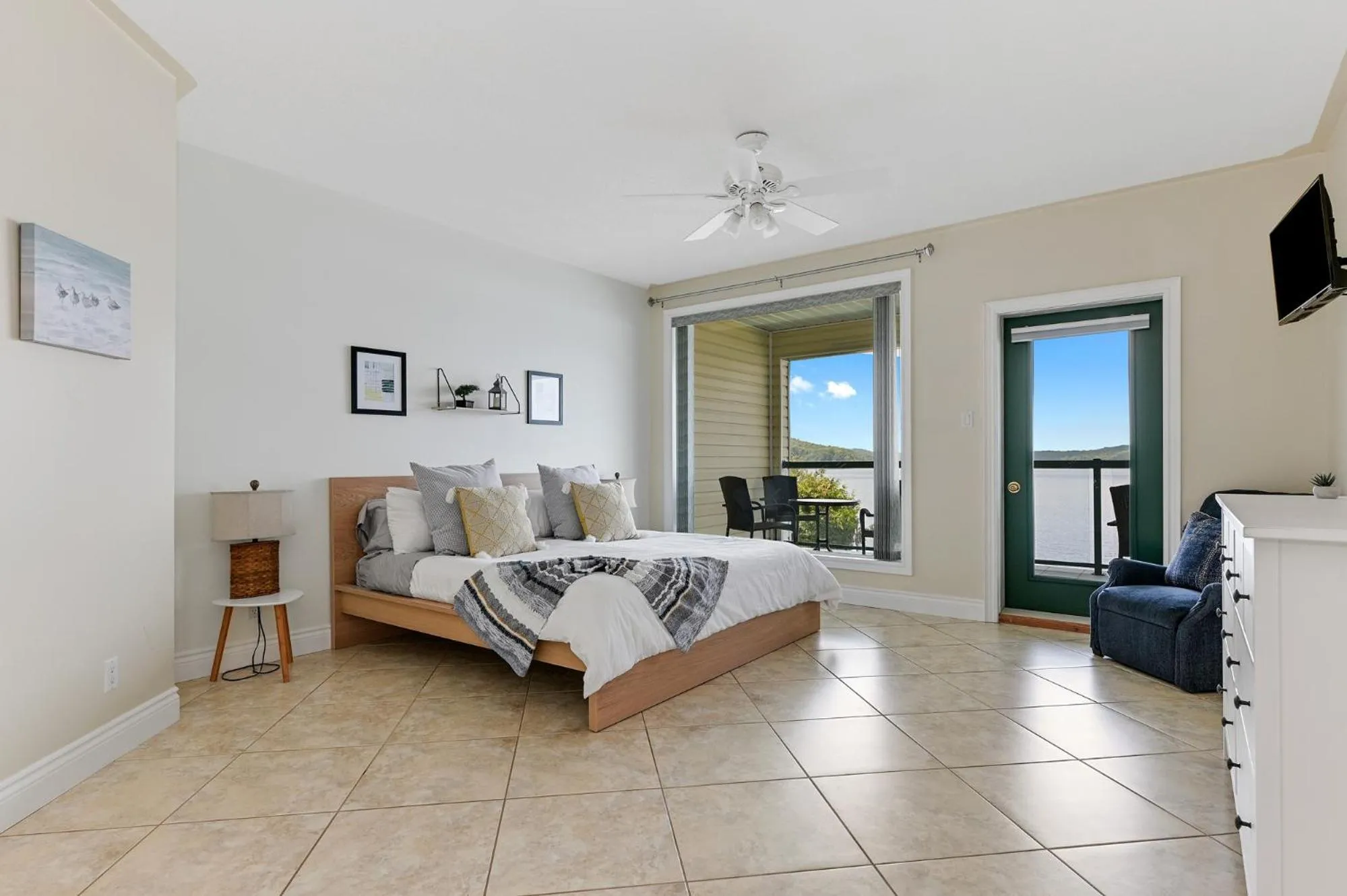 Bed in Baptiste Lake Lodge