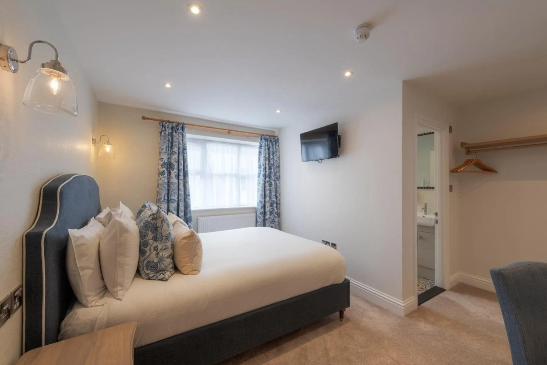 Bedroom, Bed in Florence Gardens Boutique Hotel and Restaurant