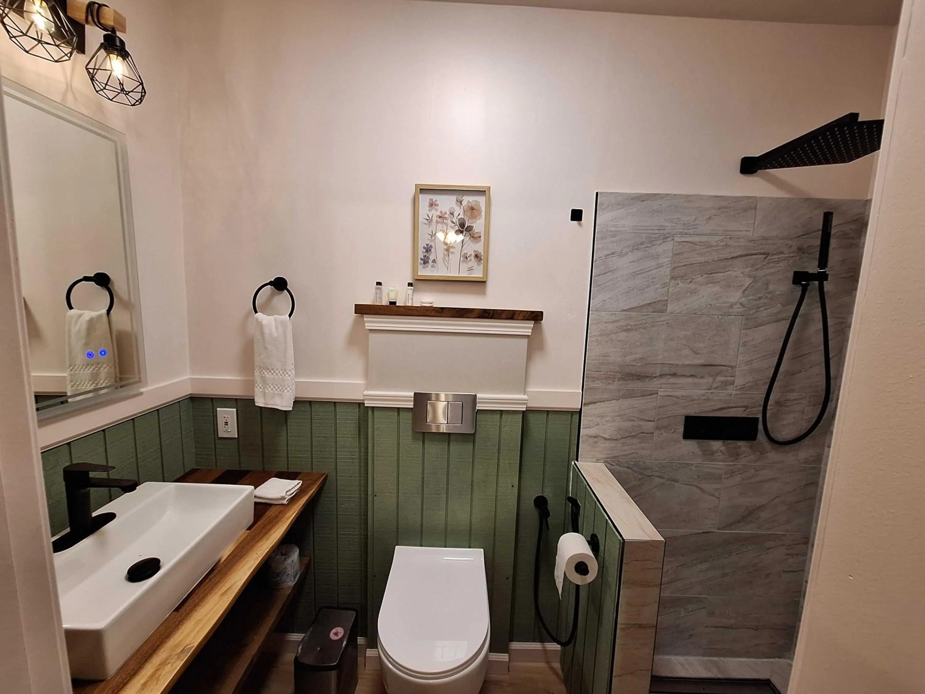 Shower in Wild Ginger Hotel