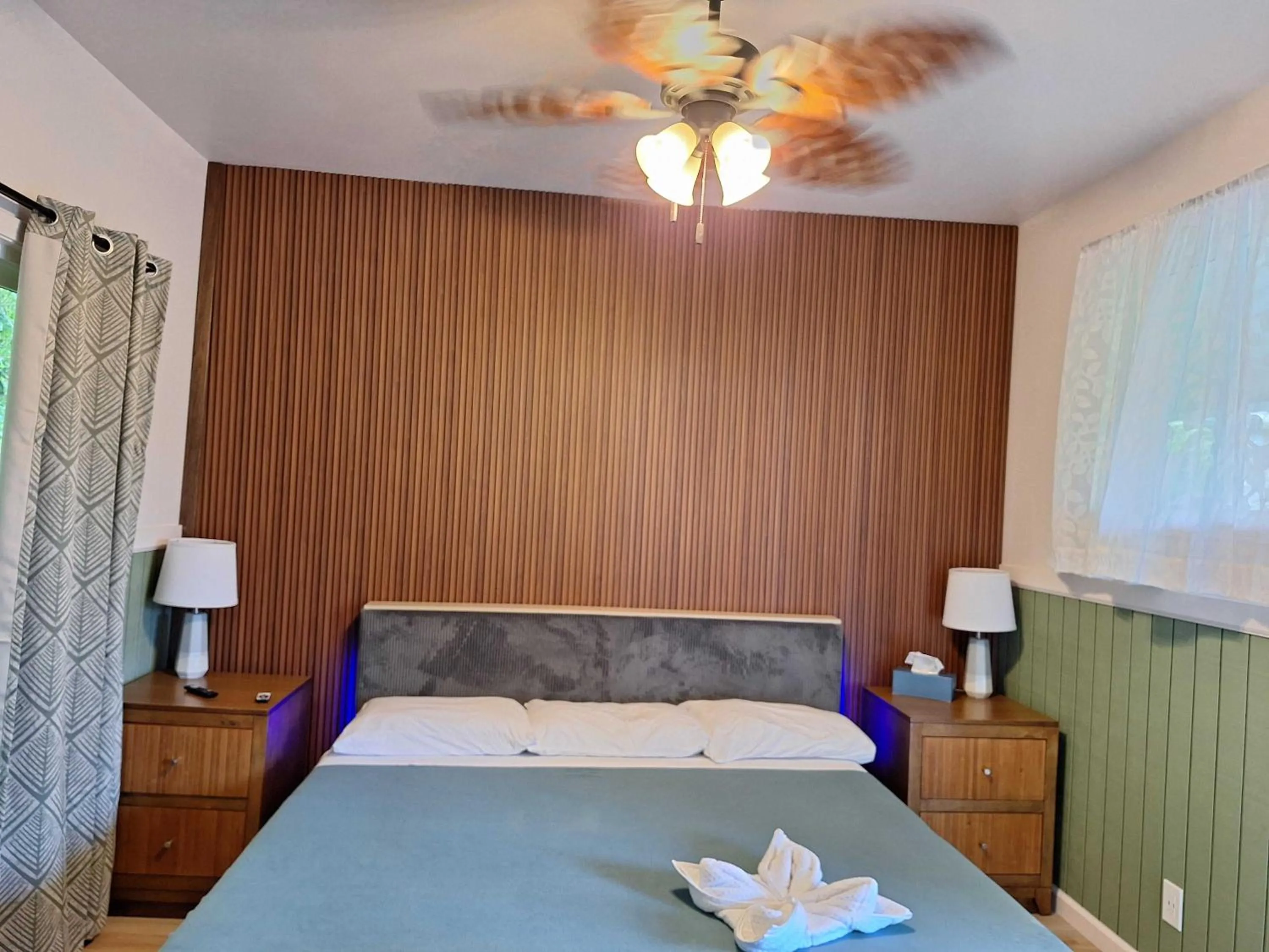 Bed in Wild Ginger Hotel