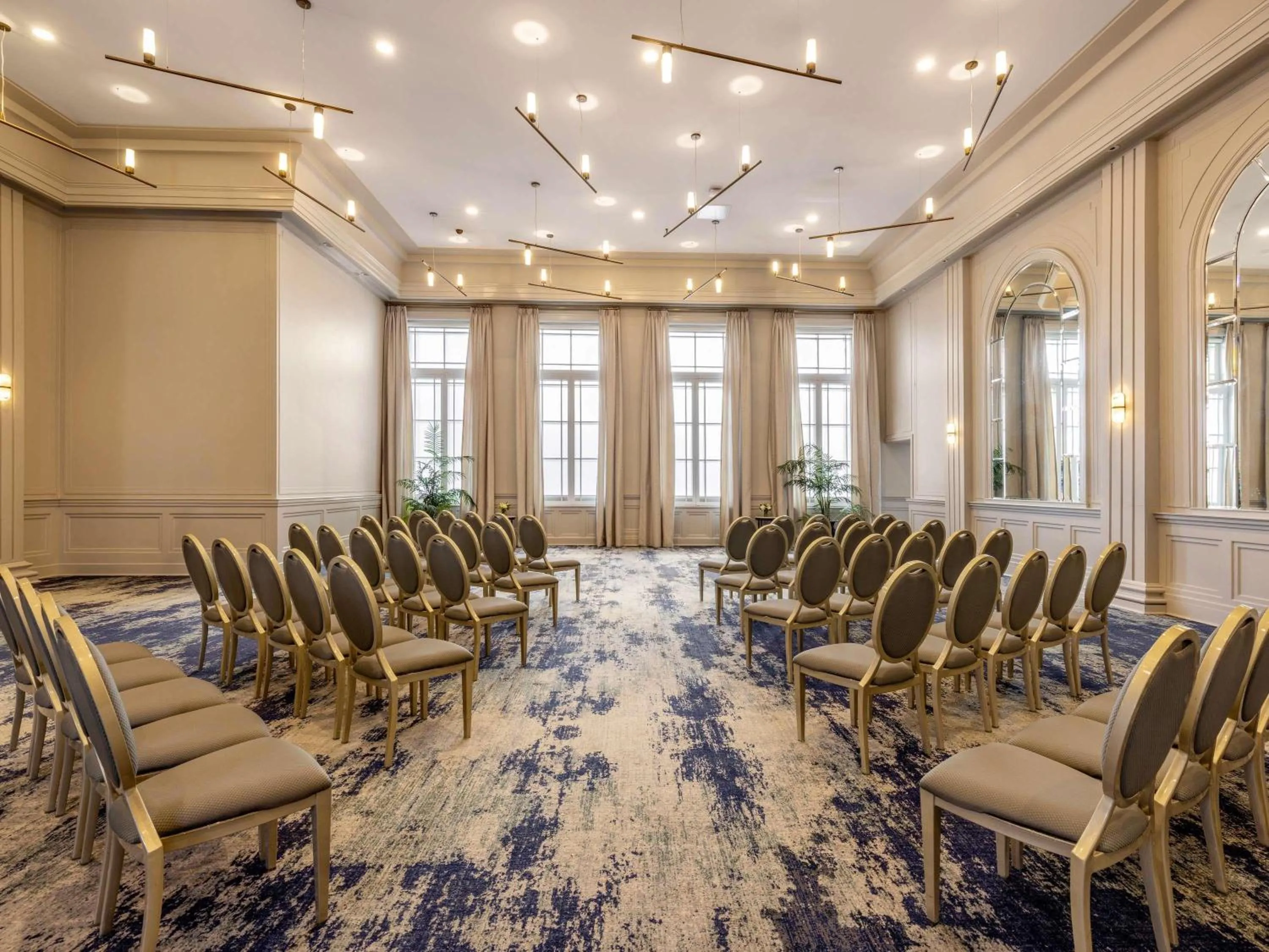 Meeting/conference room in Fairmont Palliser