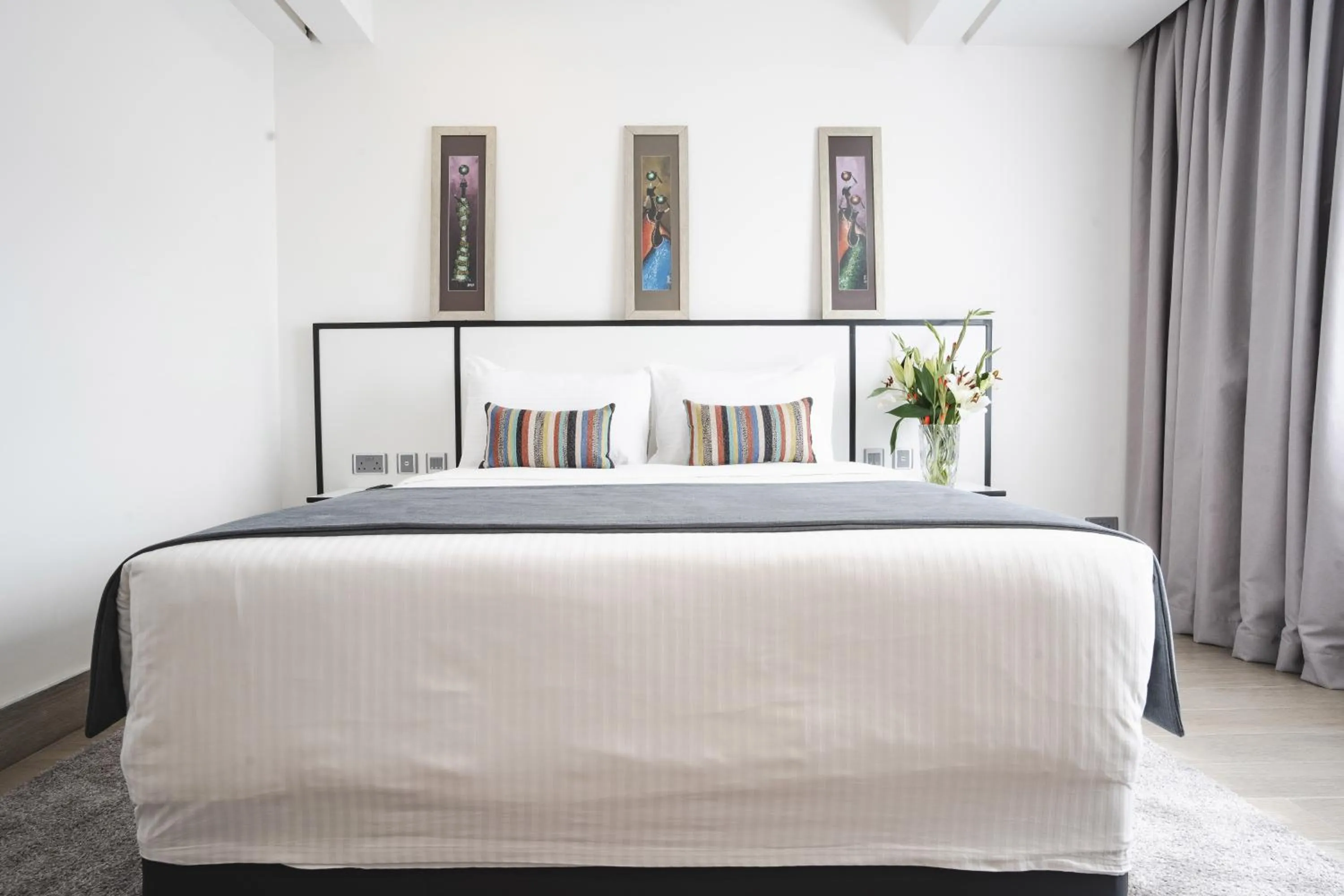 Bed in Sarova Imperial Hotel