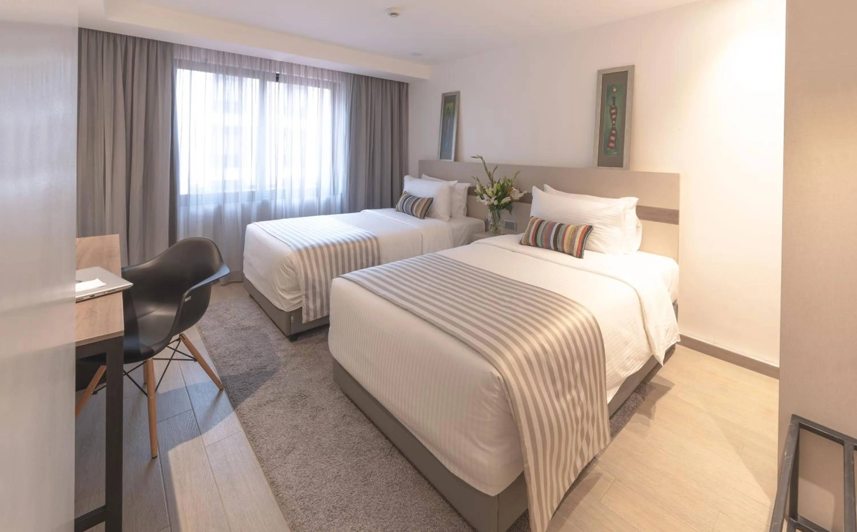 Bed in Sarova Imperial Hotel