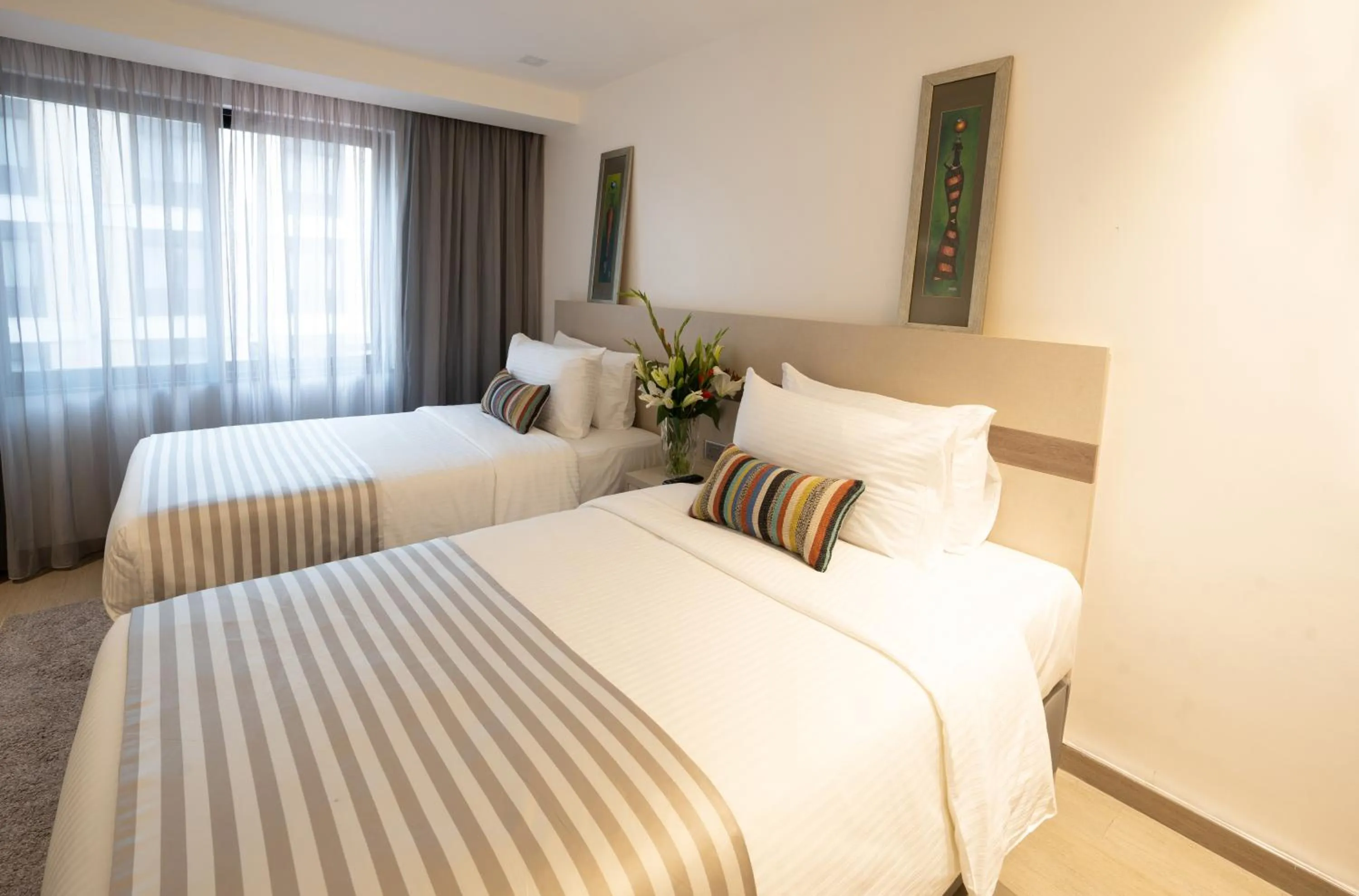 Bed in Sarova Imperial Hotel