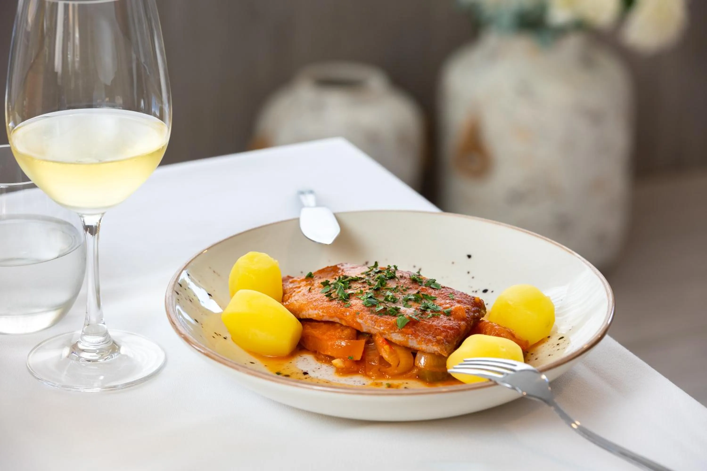 Restaurant/places to eat in Hotel Cristal Setúbal