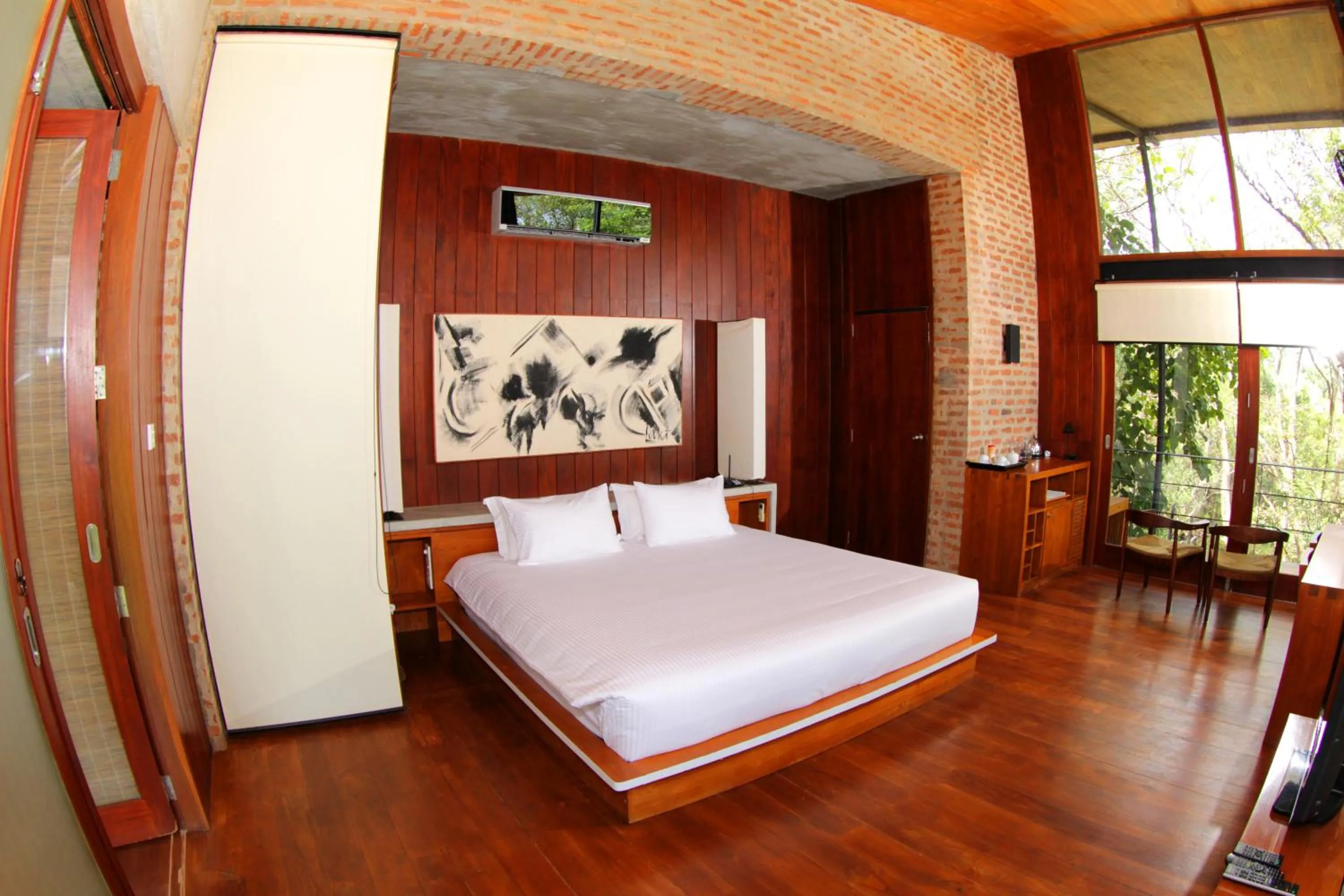 Day, Bed in Kalundewa Retreat