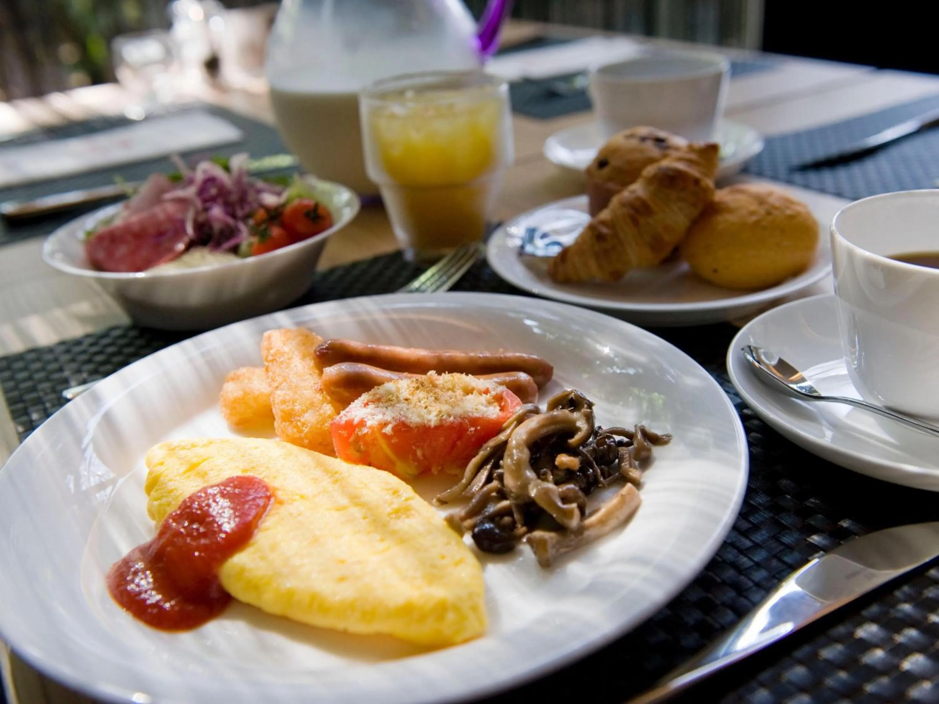 Breakfast in Crown Hotel