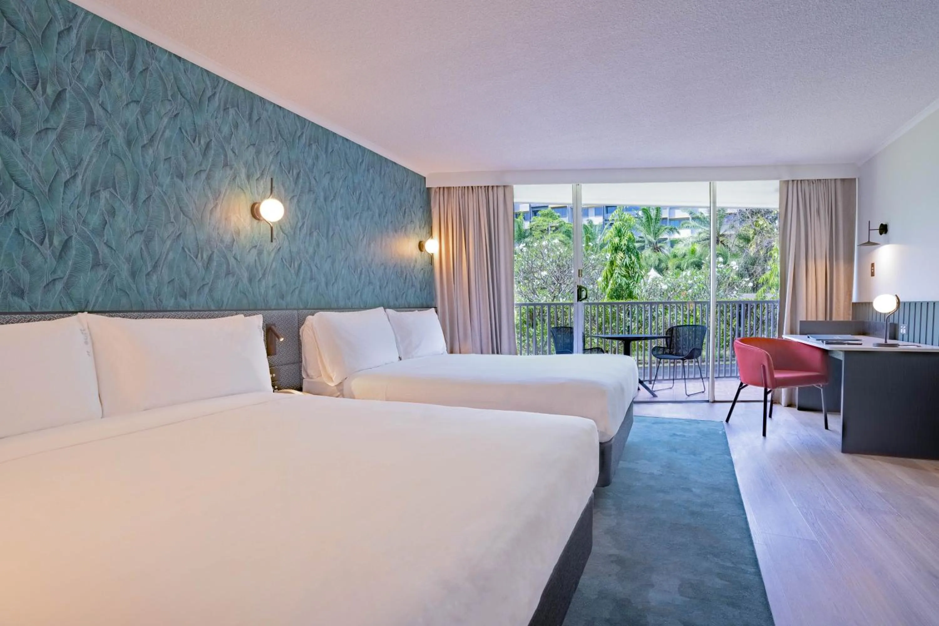 Bed in Holiday Inn & Suites Port Moresby by IHG