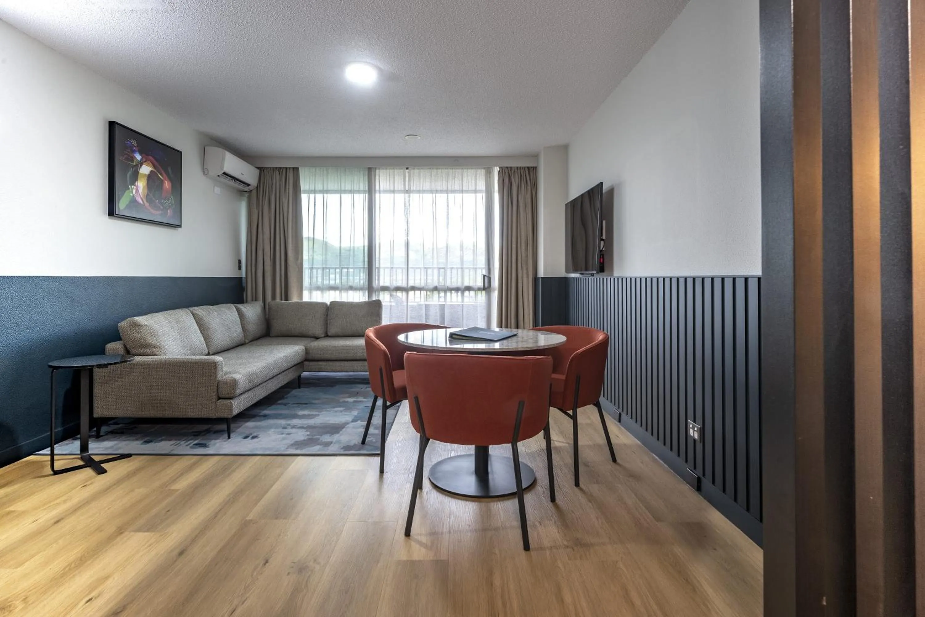 Living room in Holiday Inn & Suites Port Moresby by IHG