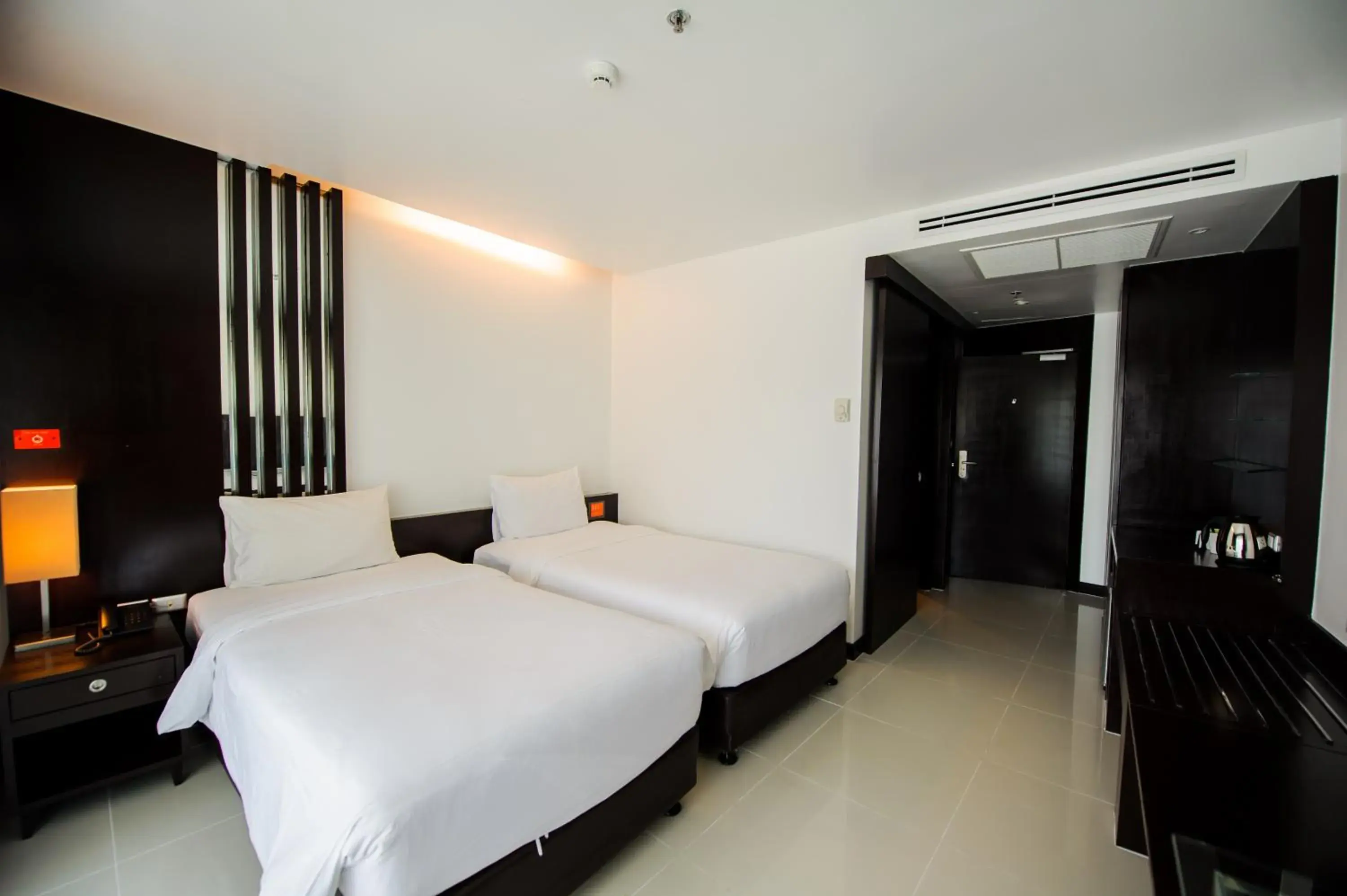 Deluxe Twin Room in Hotel Selection Pattaya Deluxe Twin Room in Hotel Selection Pattaya