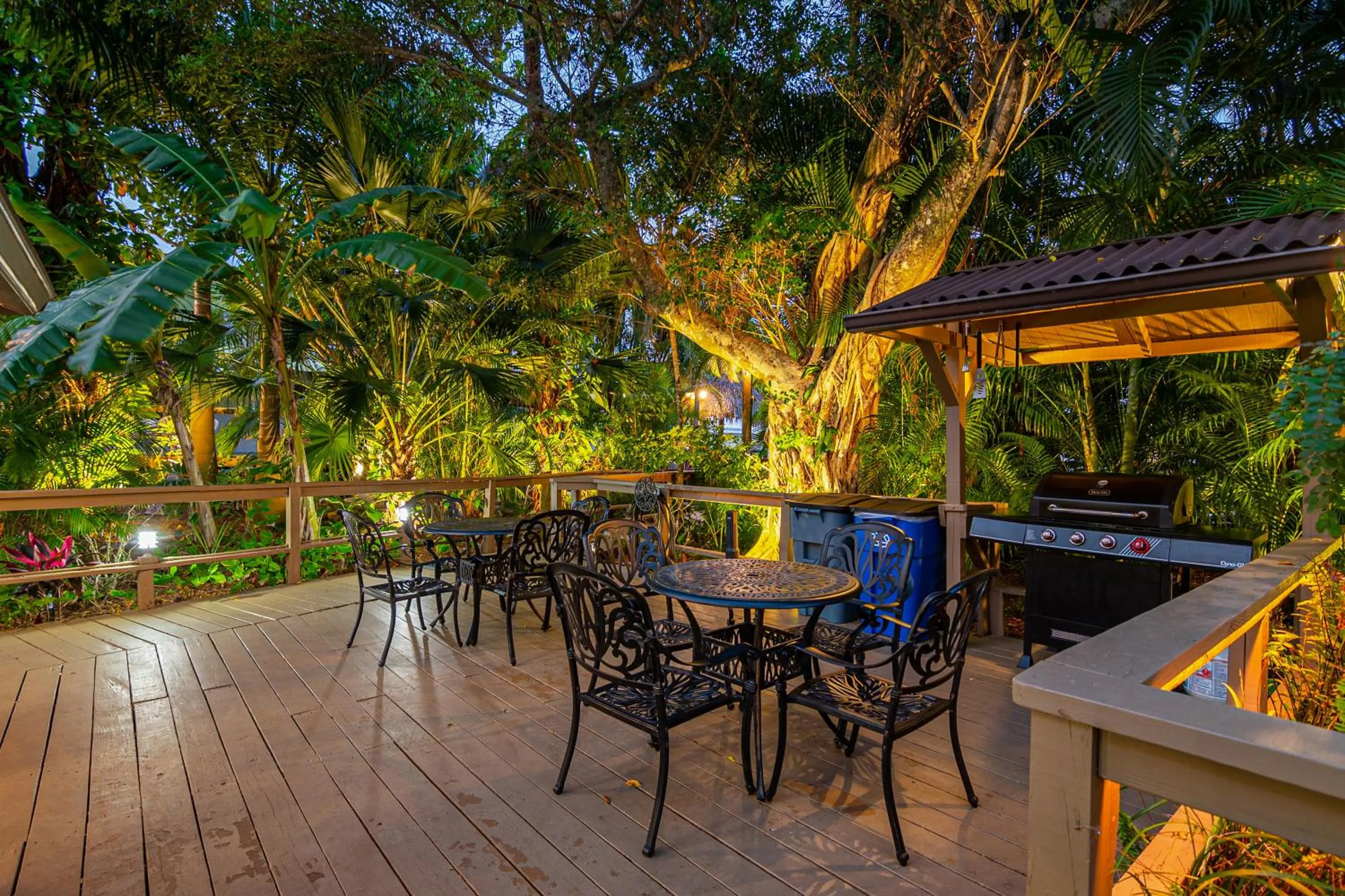 Patio in The Fairways Inn of Naples