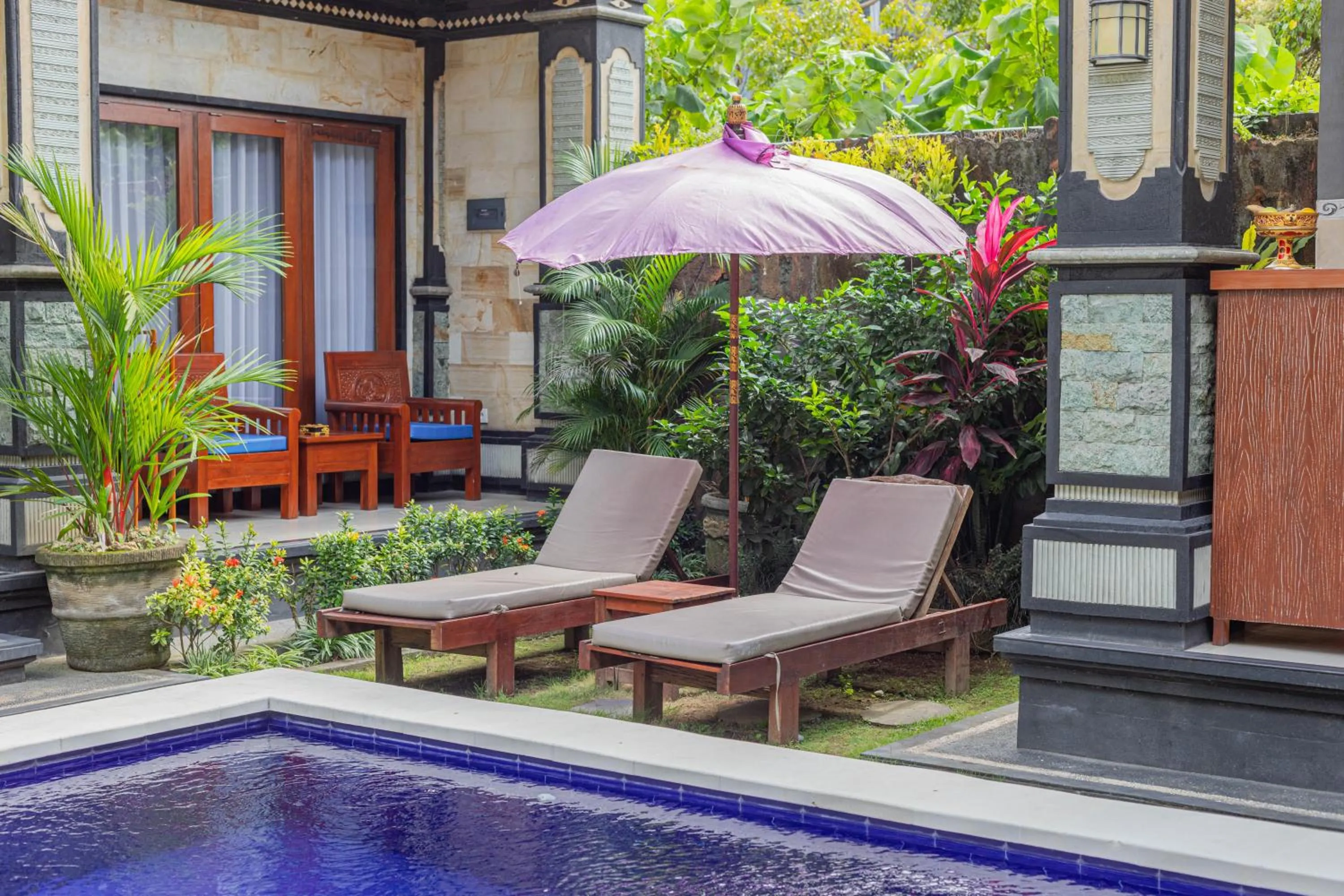 Garden in Prama Beach Canggu by The Loka