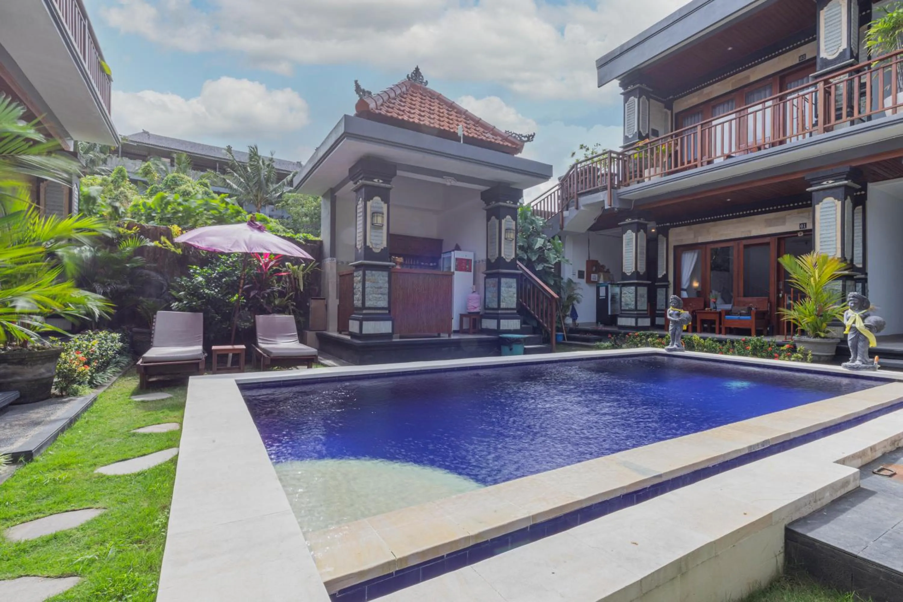 Garden in Prama Beach Canggu by The Loka