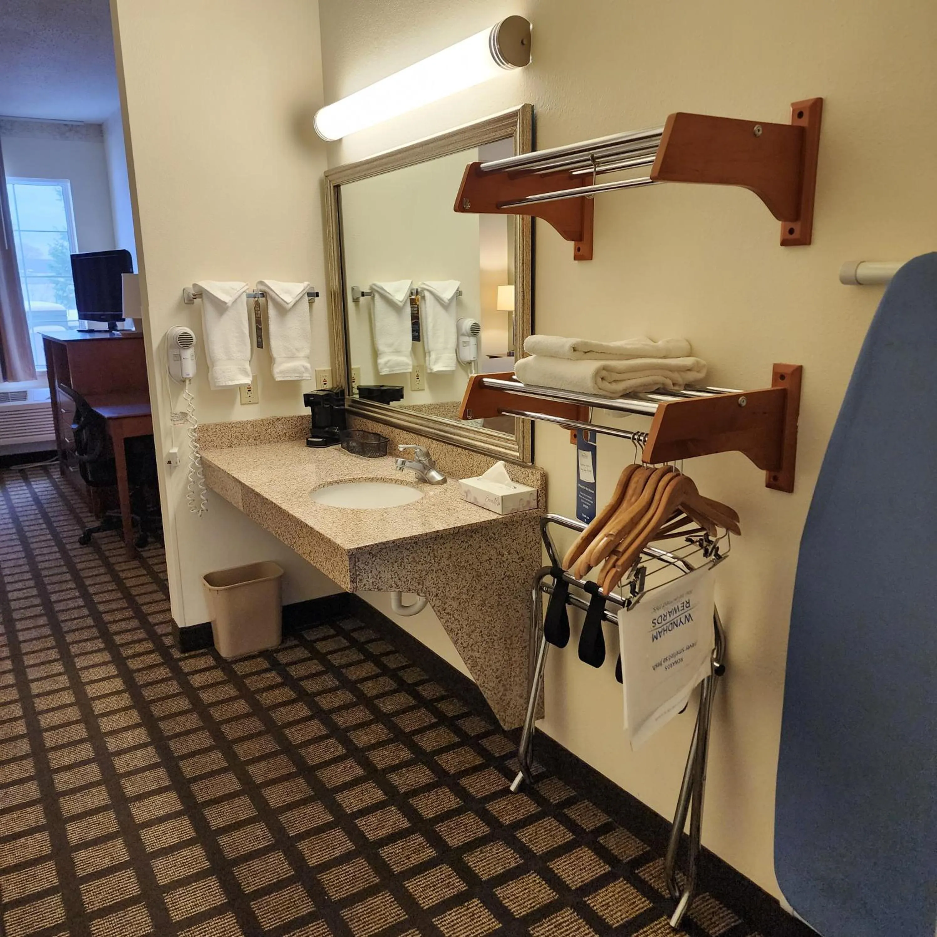 Facility for disabled guests in Baymont by Wyndham Mackinaw City