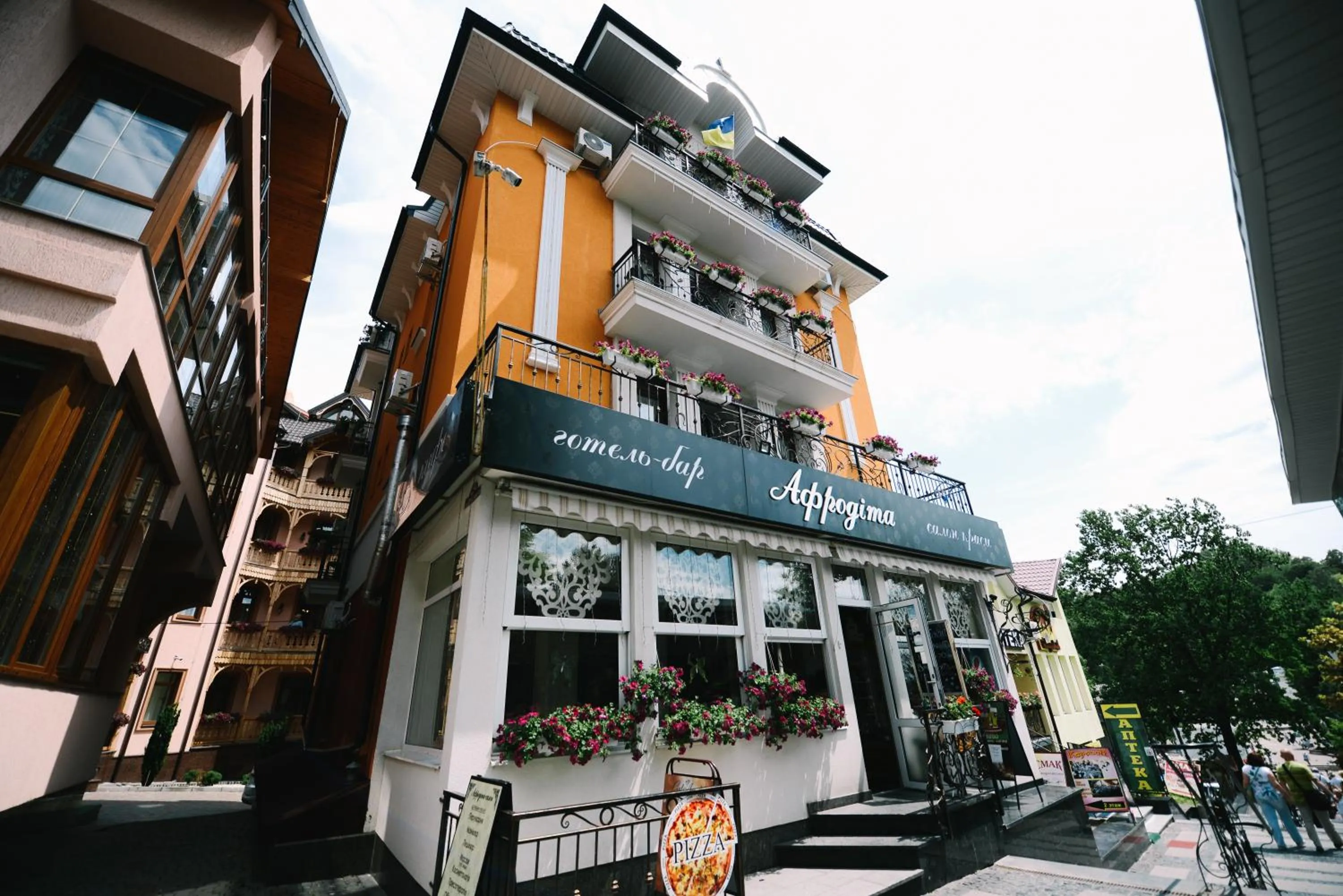 Facade/entrance in Hotel Afrodita