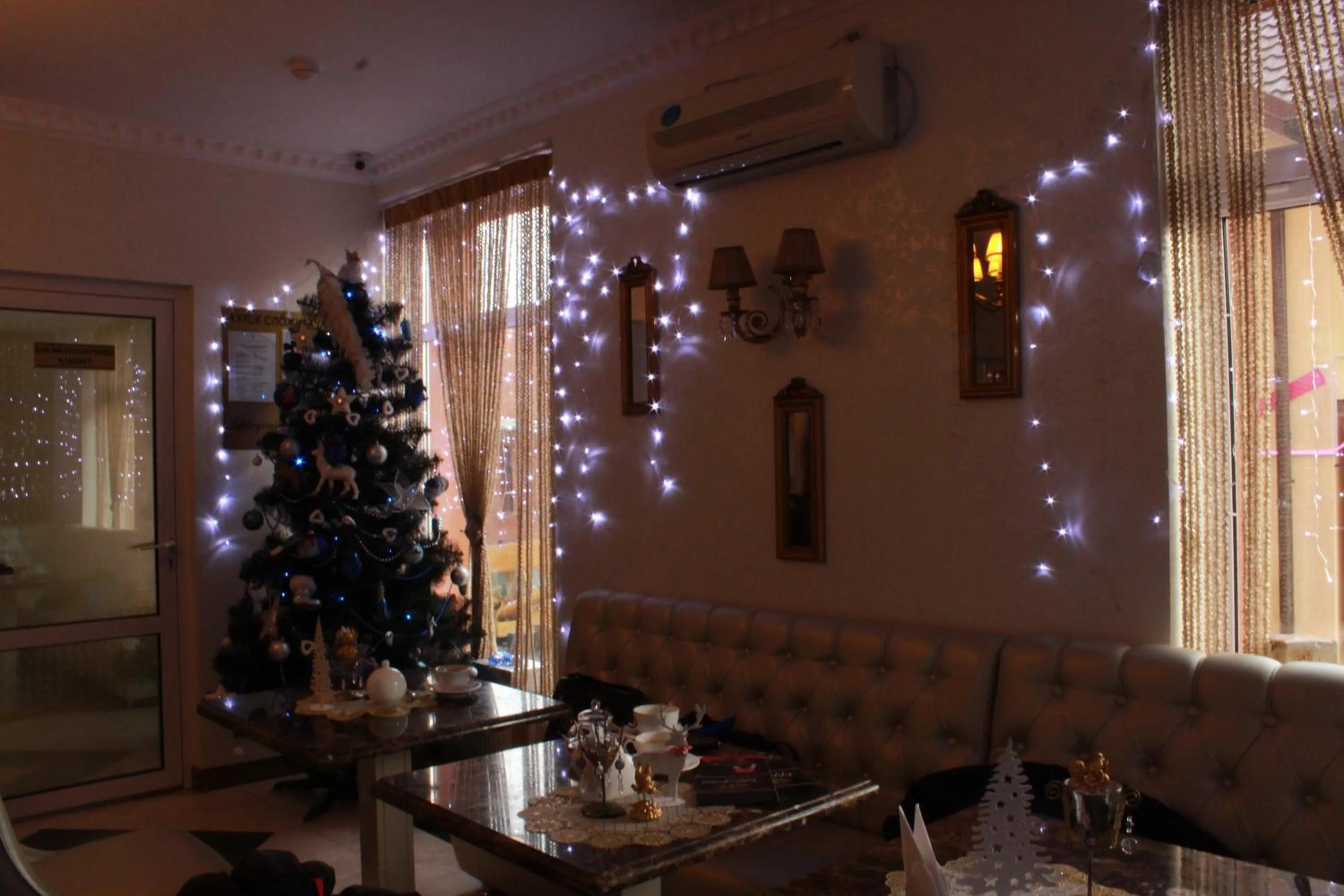 Restaurant/places to eat in Hotel Afrodita