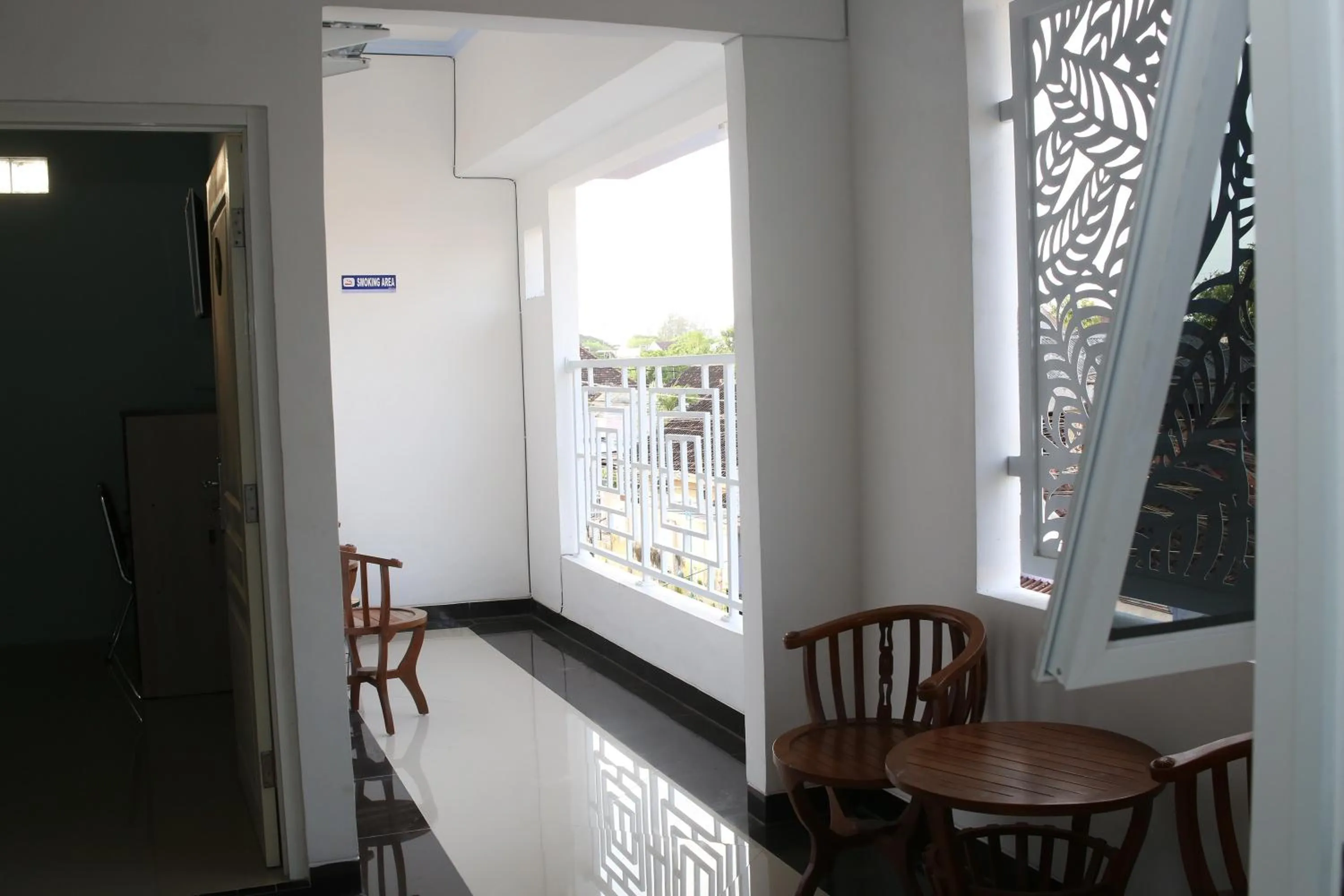 RedDoorz Syariah near Suncity Mall Madiun