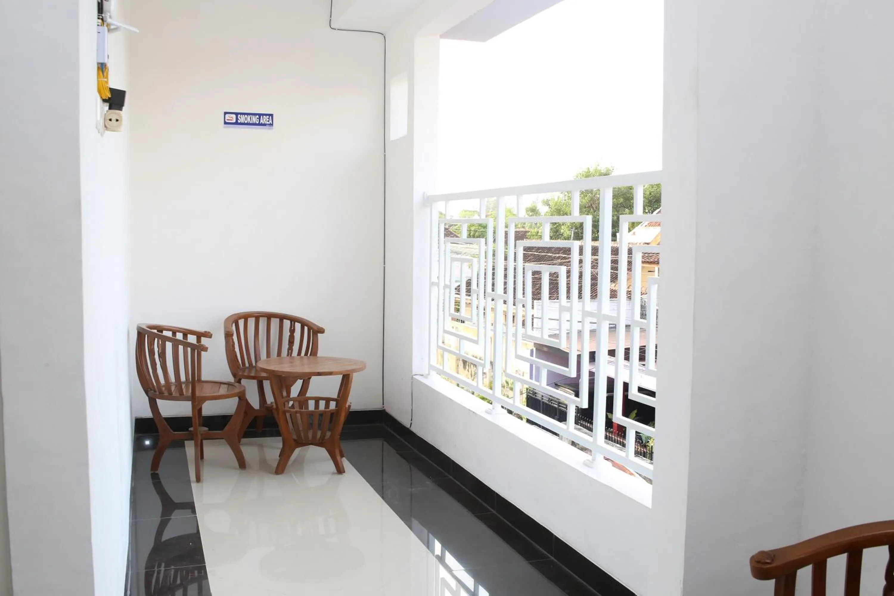 RedDoorz Syariah near Suncity Mall Madiun