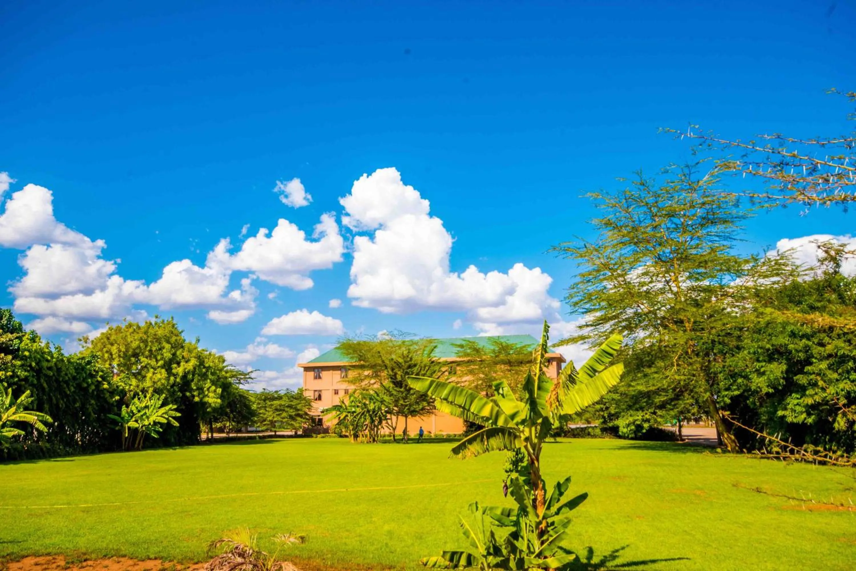 Panone Hotel-Chekereni