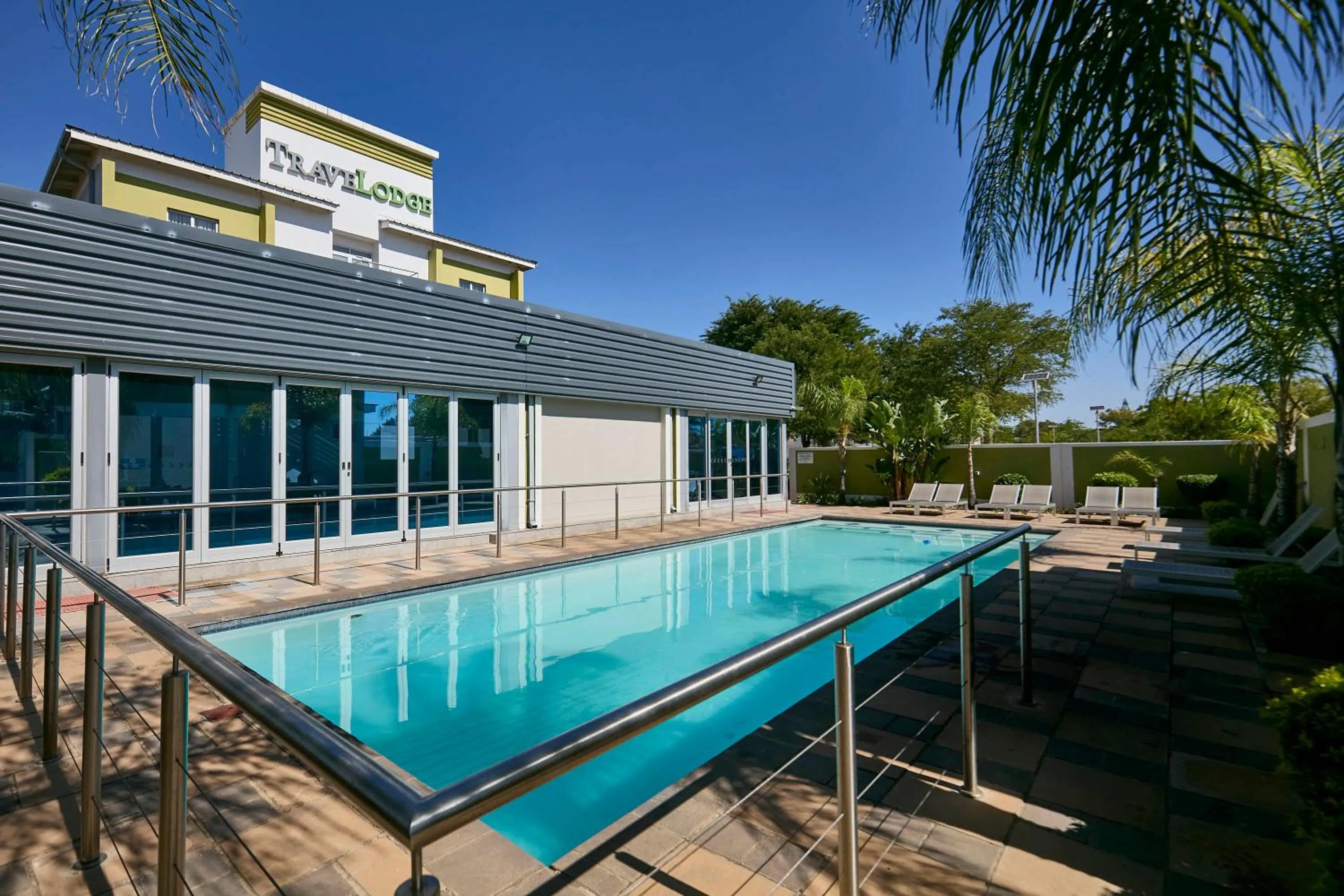 Swimming pool in Travelodge