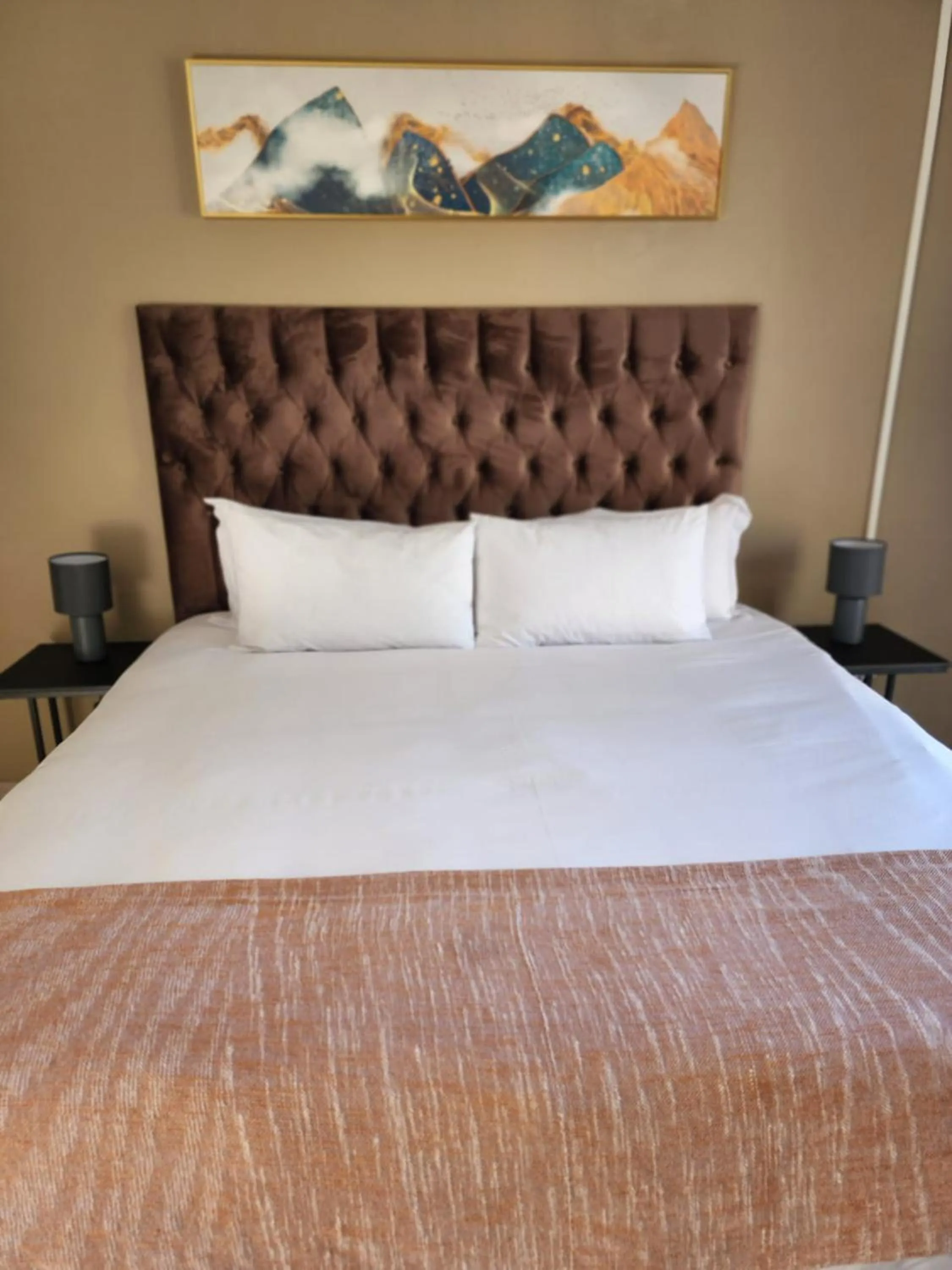 Bed in The Hills Guest House