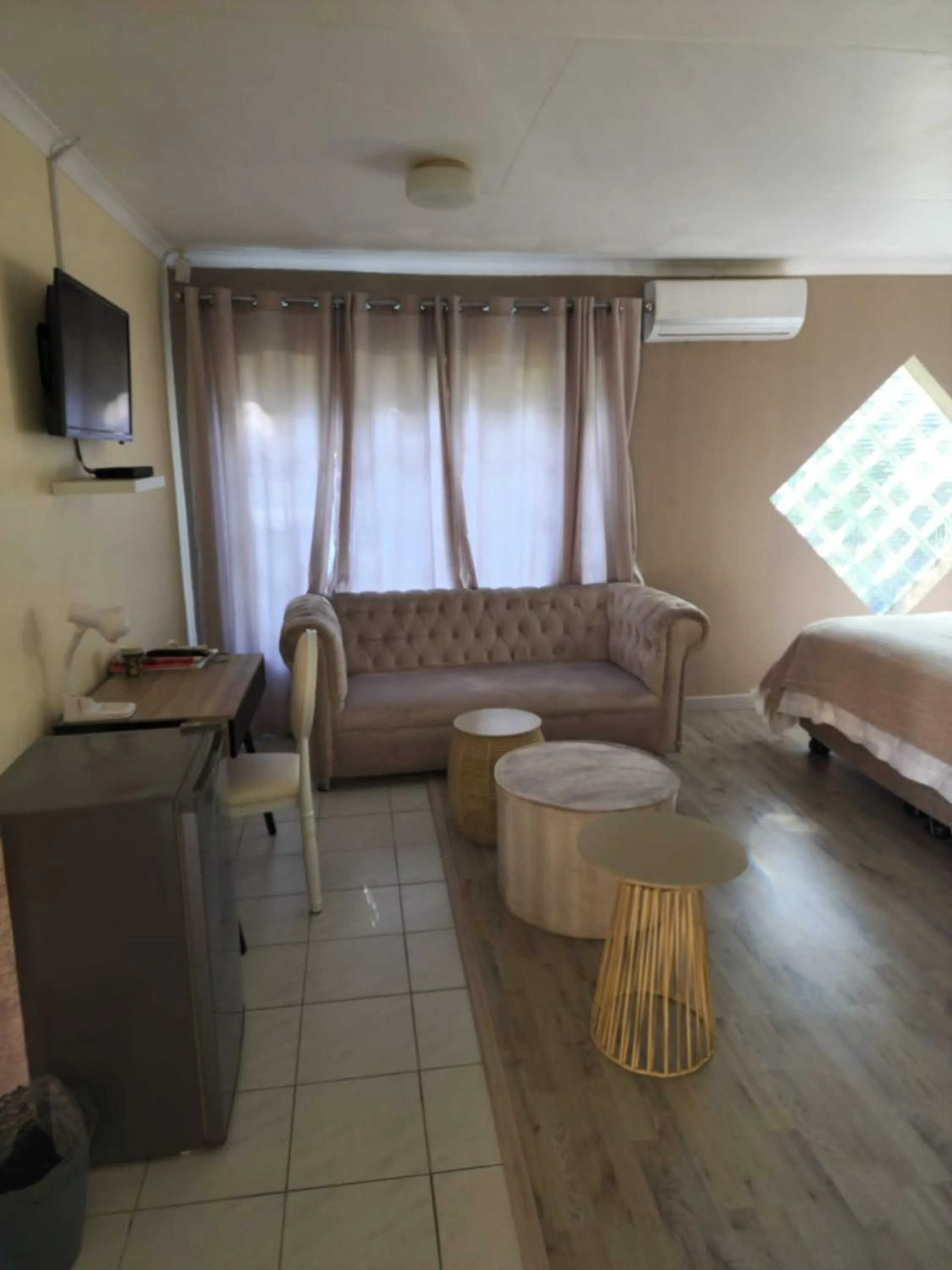 Seating area in The Hills Guest House