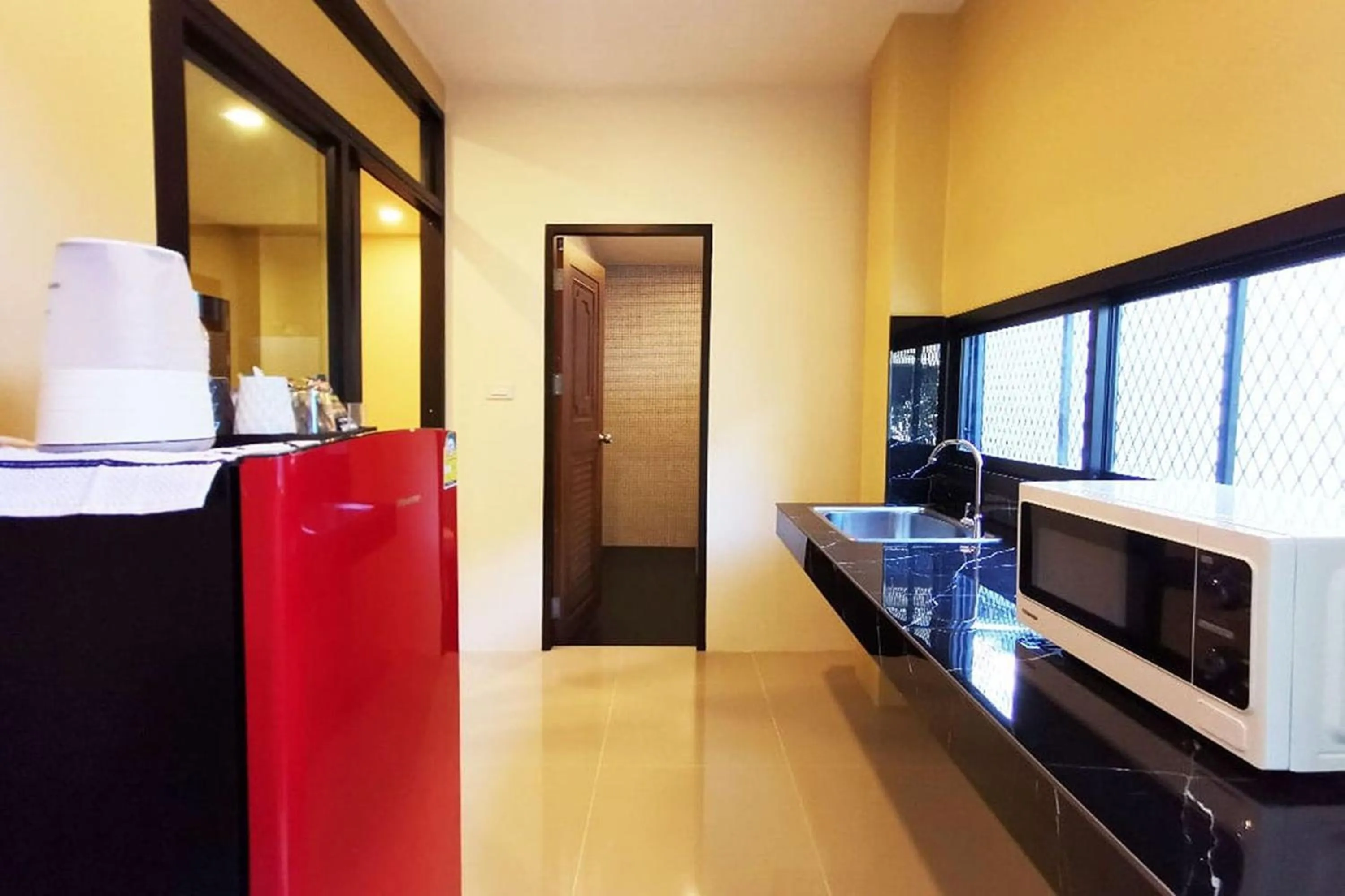 Property building in The Middle Town SHA