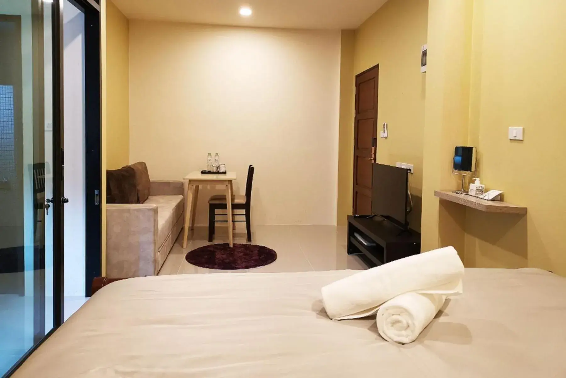 Deluxe Double Room in The Middle Town SHA Deluxe Double Room in The Middle Town SHA