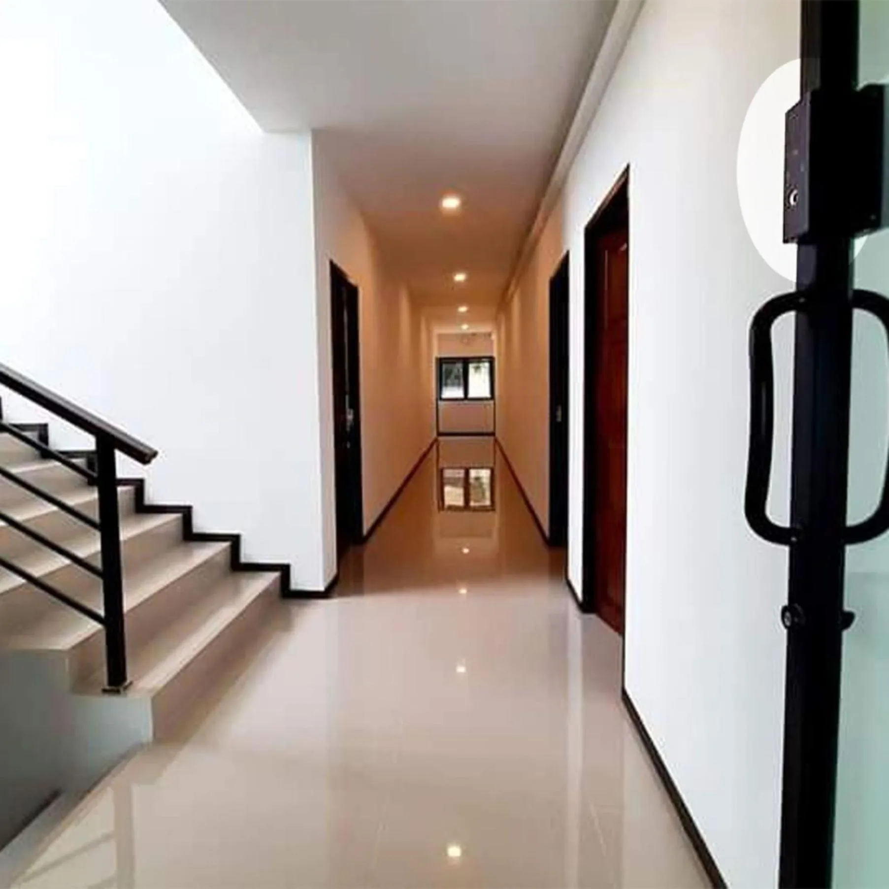 Lobby or reception in The Middle Town SHA