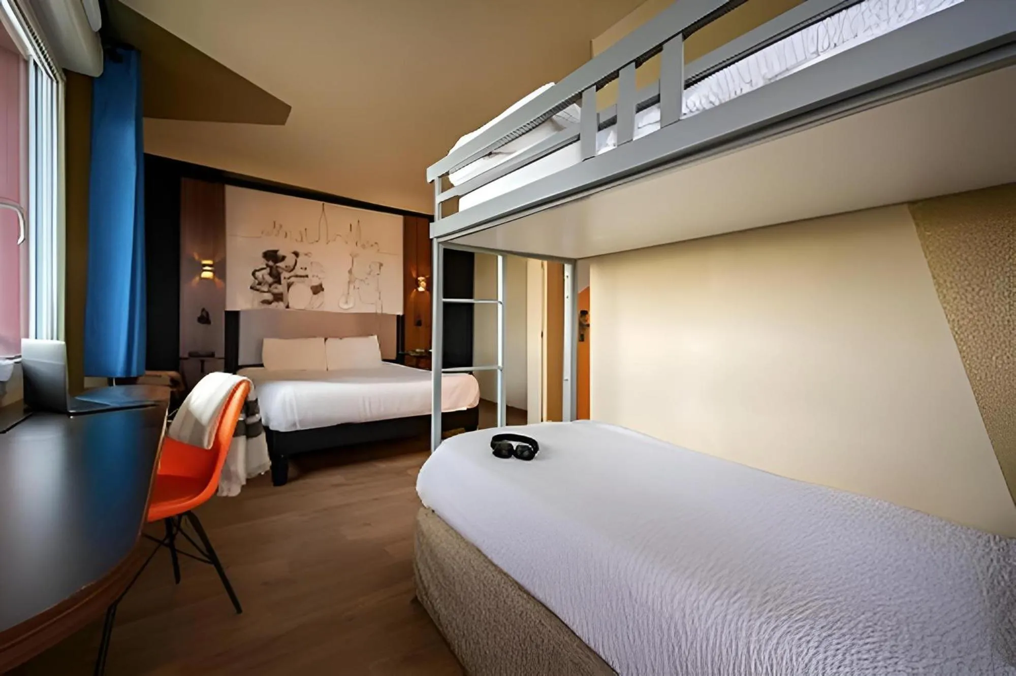 Photo of the whole room, Bed in Ibis Styles Toulouse Blagnac Aéroport