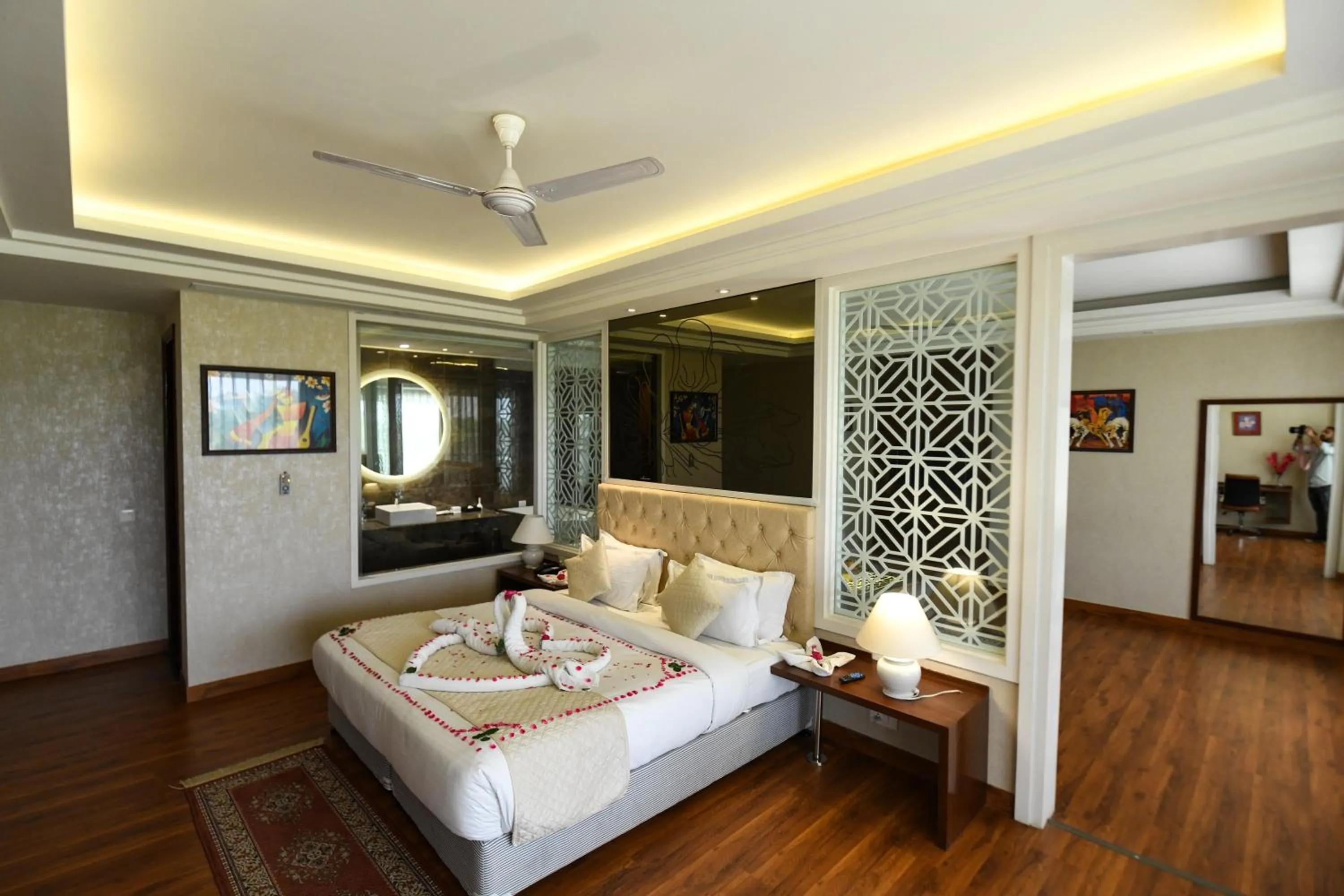 Bedroom, Bed in Stardom Resort Jaipur