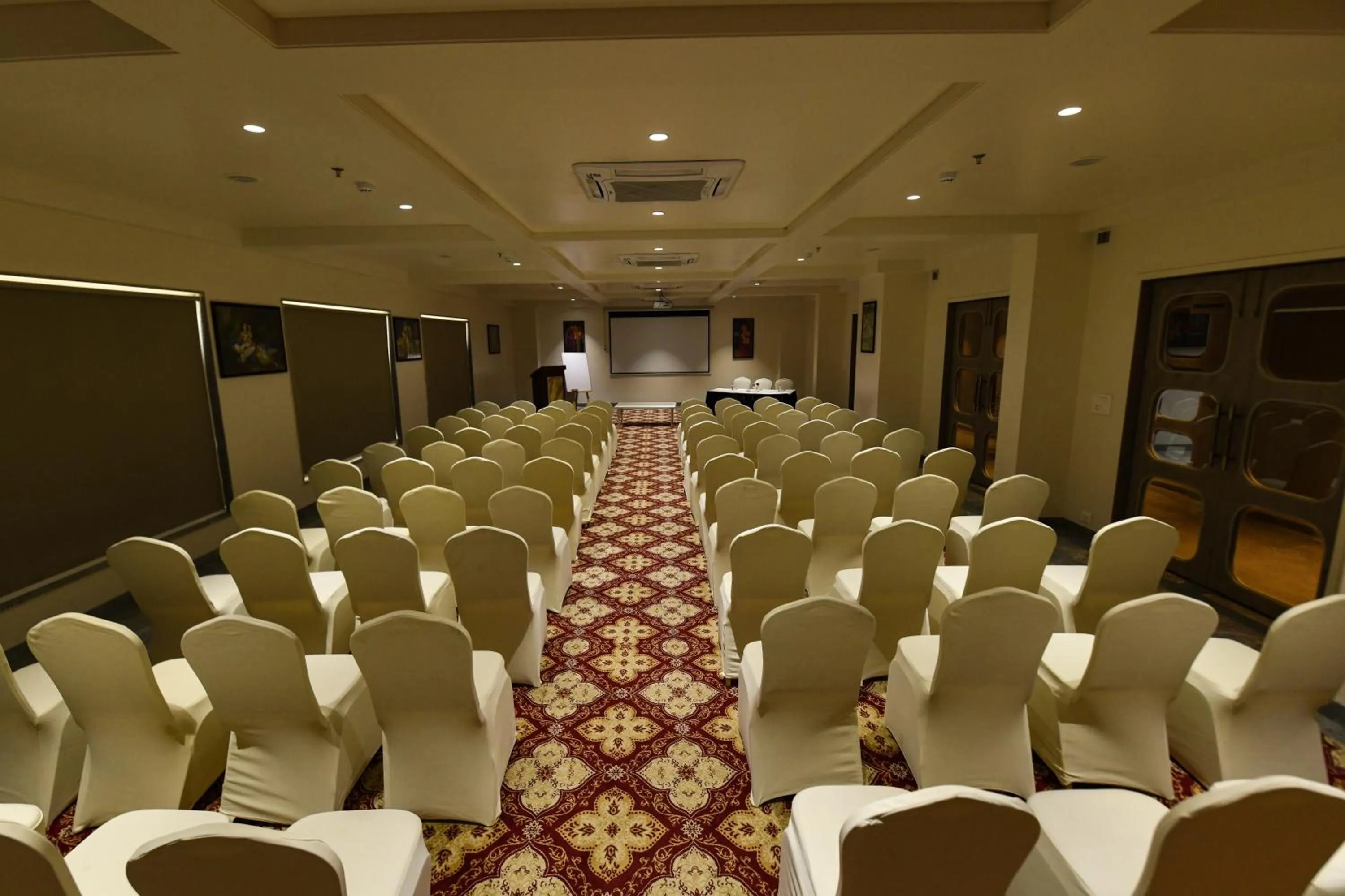 Meeting/conference room in Stardom Resort Jaipur