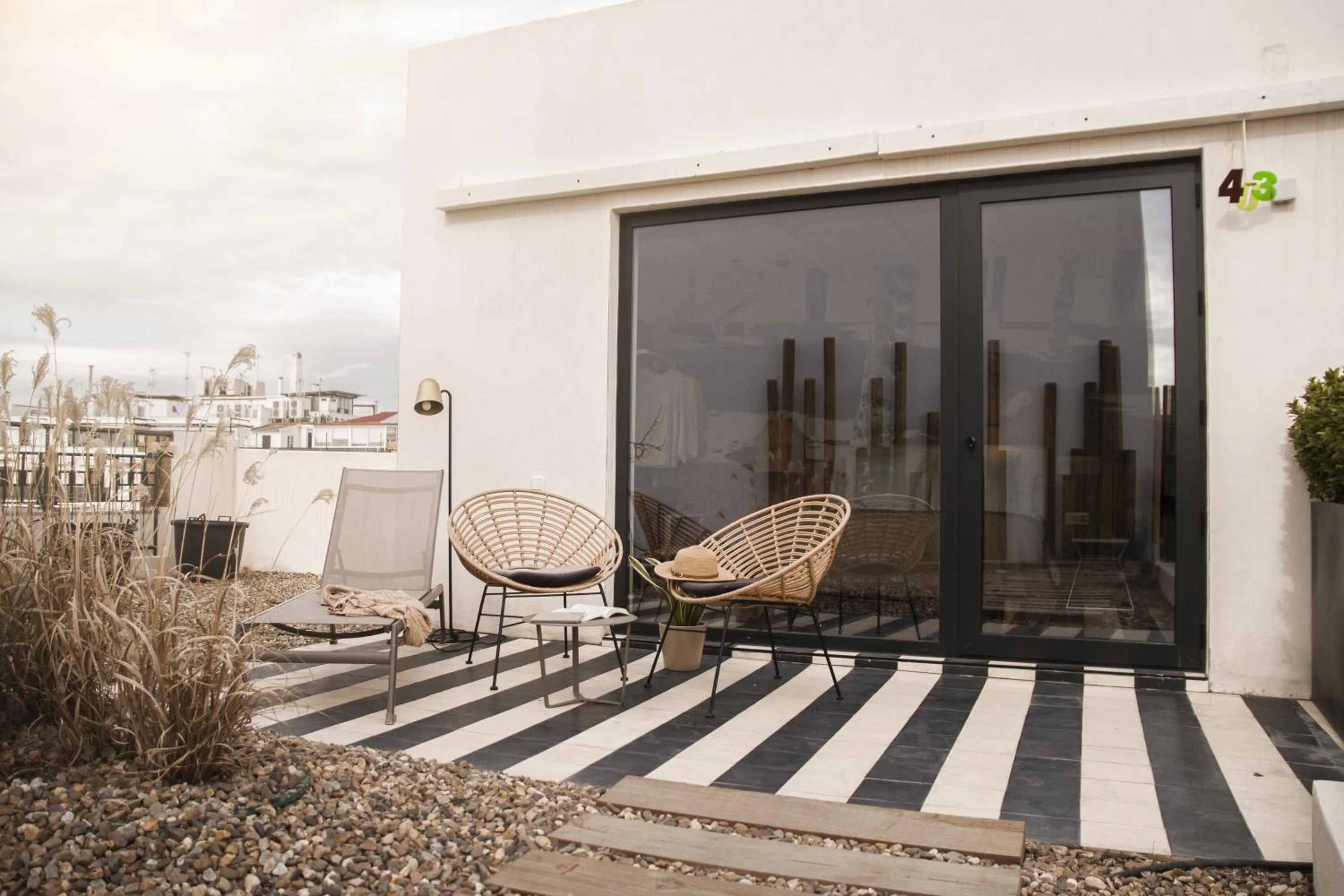 Property building in room Select Tetuán