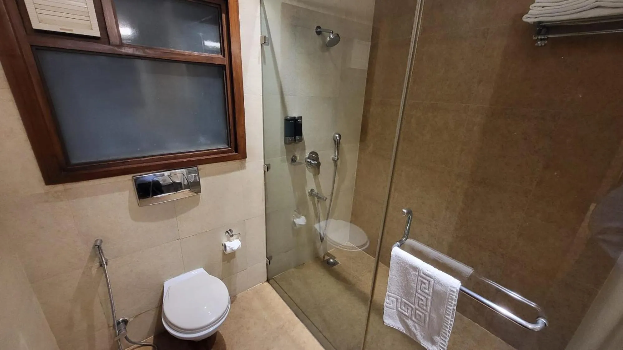 Bathroom in UDS Villa Scandinavian - Next to VFS, Walking to Connaught Place