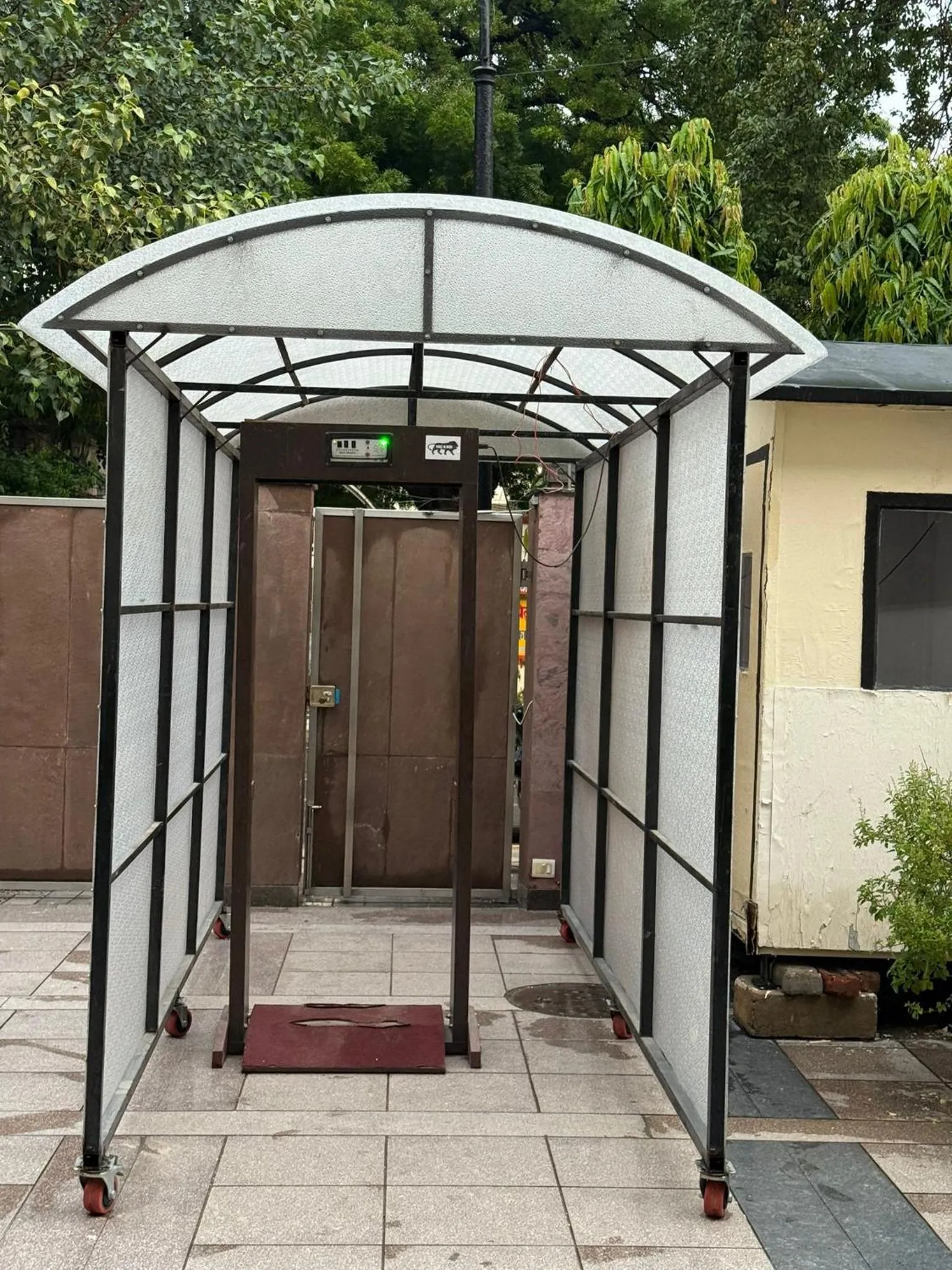 Facade/entrance in UDS Villa Scandinavian - Next to VFS, Walking to Connaught Place