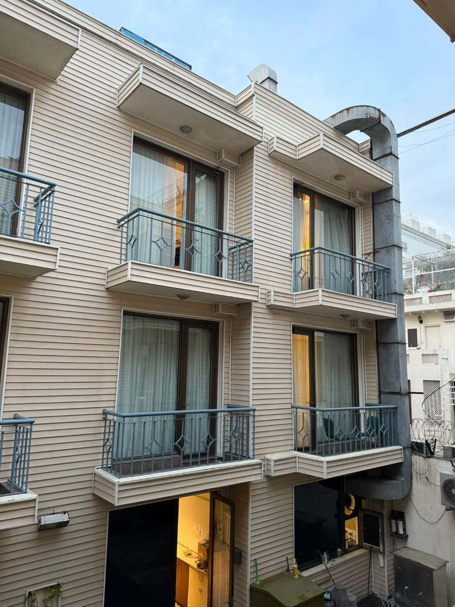 Property building in UDS Villa Scandinavian - Next to VFS, Walking to Connaught Place