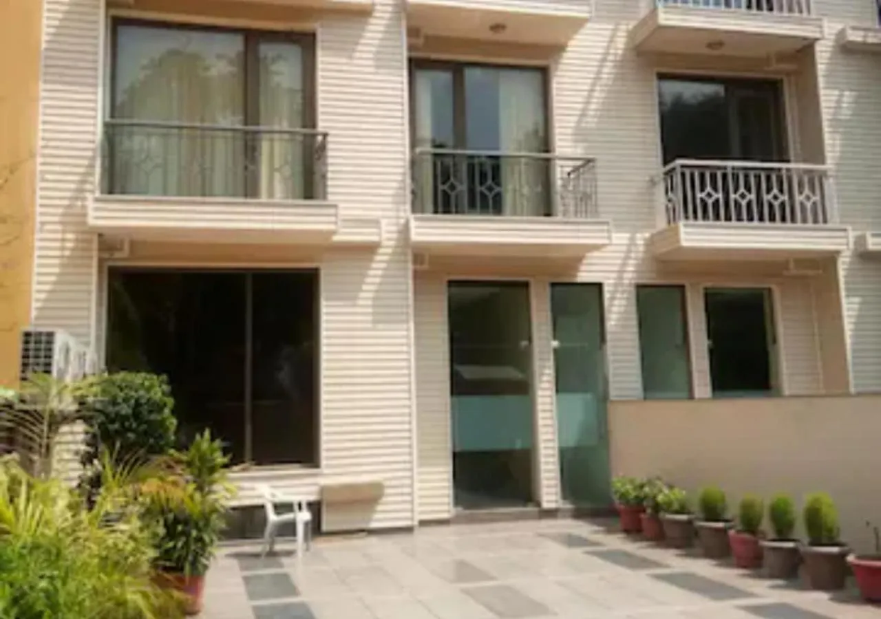 Property building in UDS Villa Scandinavian - Next to VFS, Walking to Connaught Place